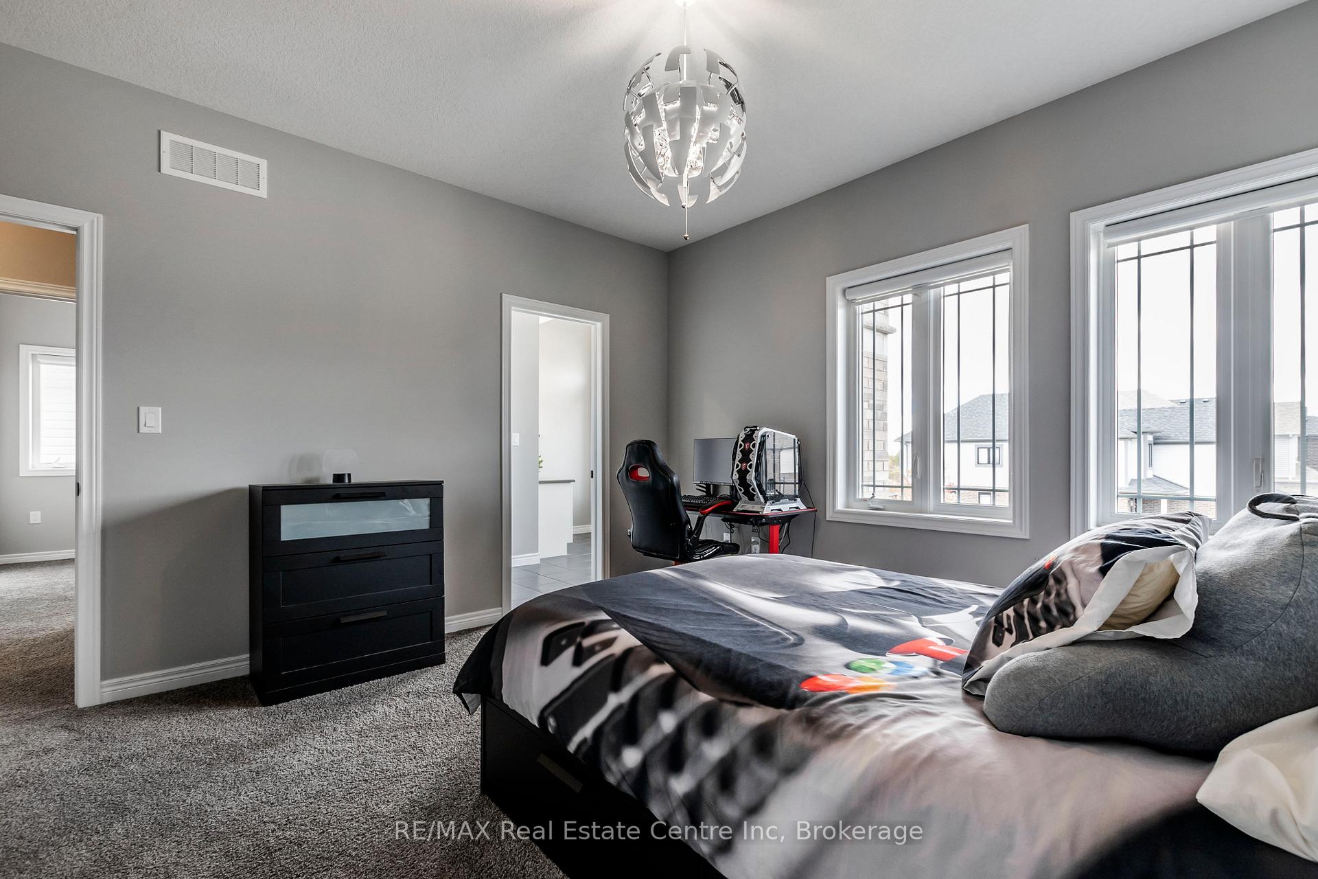 Photo 14 of 49 Keating Street, Guelph, Grange Road — HOMEH