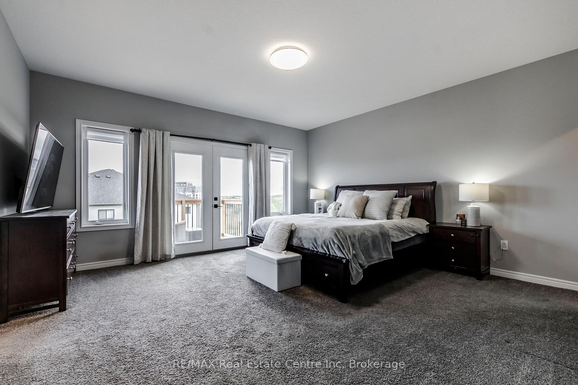 Photo 17 of 49 Keating Street, Guelph, Grange Road — HOMEH