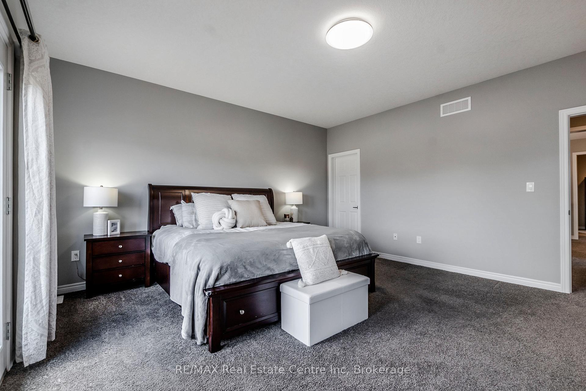 Photo 19 of 49 Keating Street, Guelph, Grange Road — HOMEH