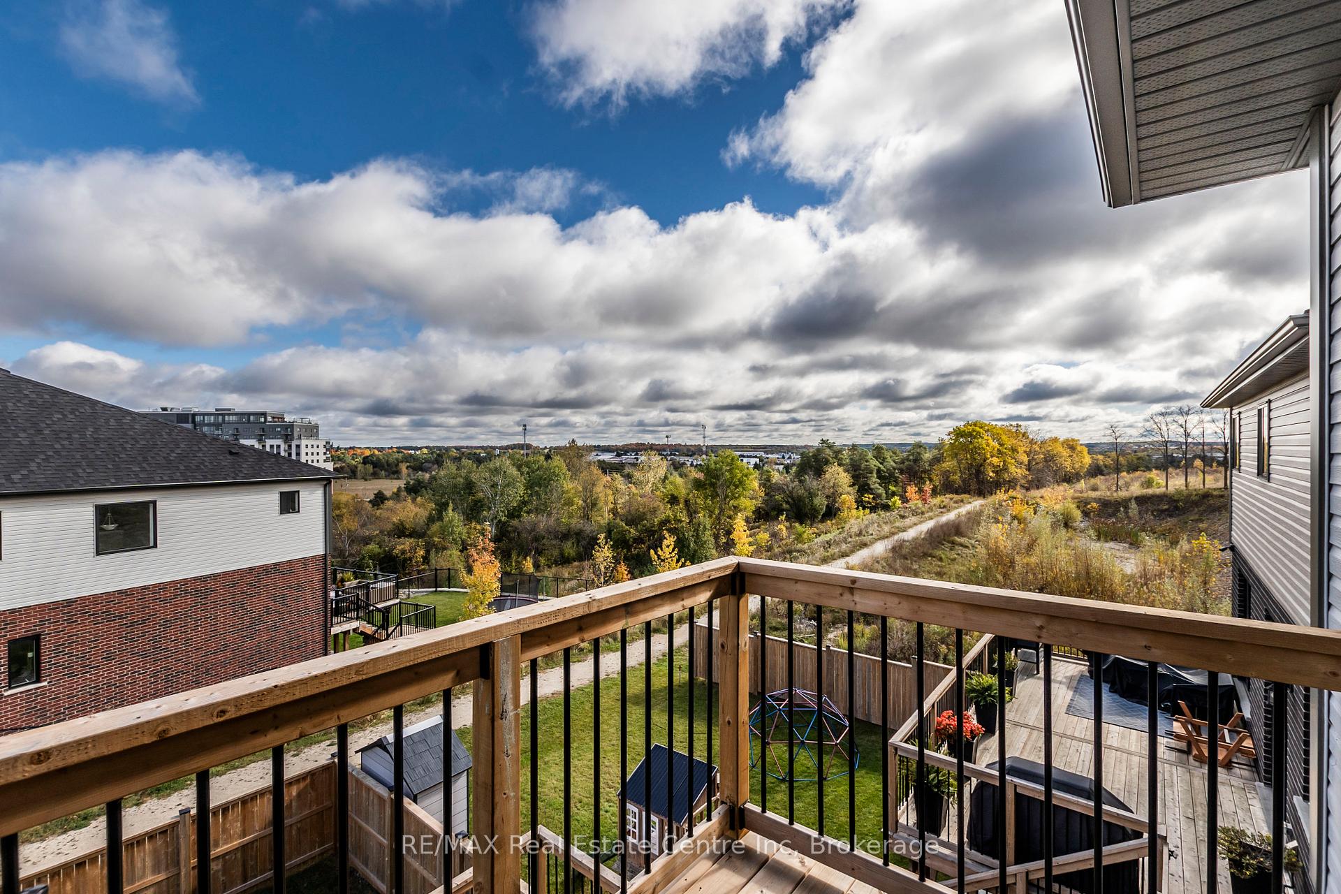 Photo 24 of 49 Keating Street, Guelph, Grange Road — HOMEH
