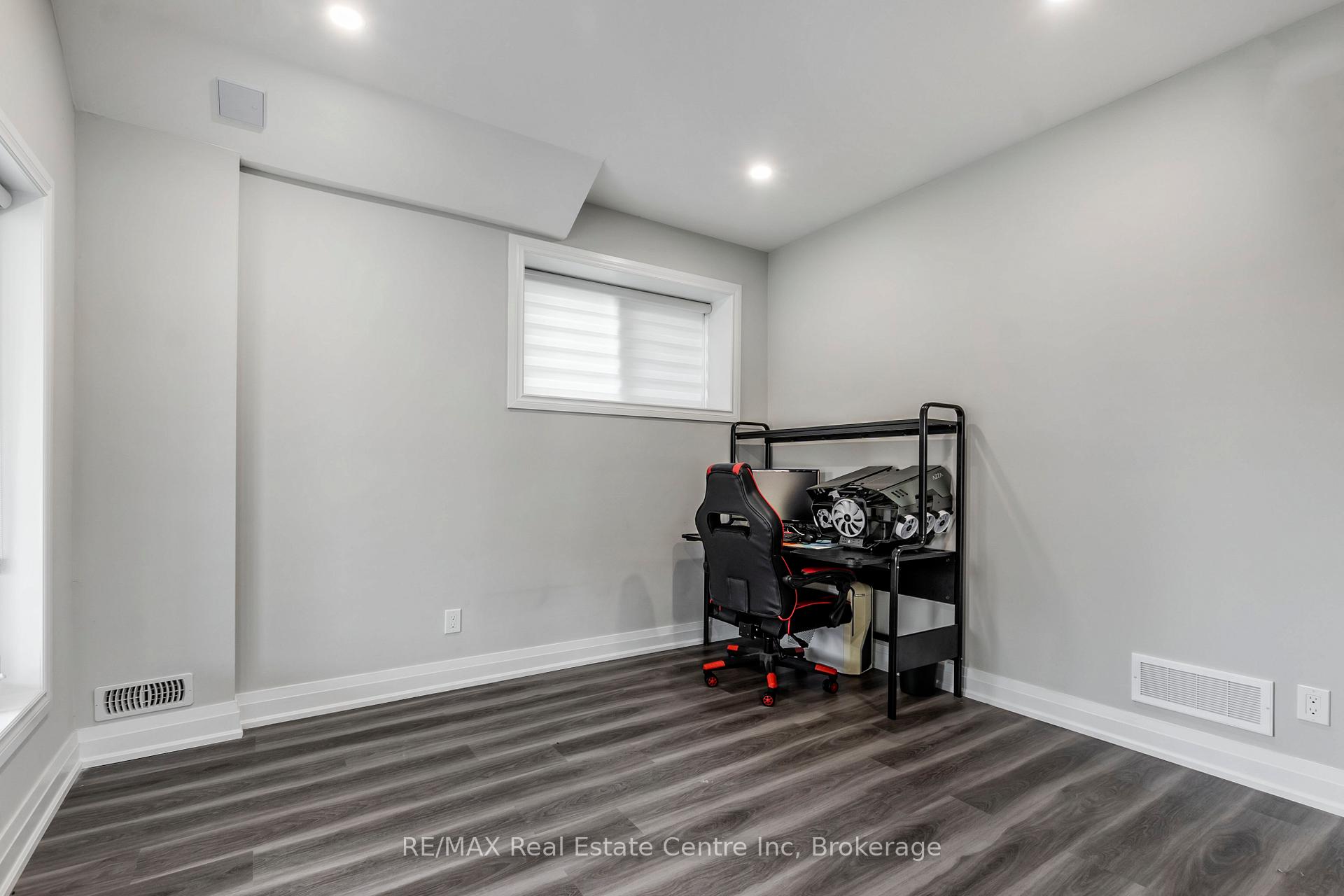 Photo 33 of 49 Keating Street, Guelph, Grange Road — HOMEH