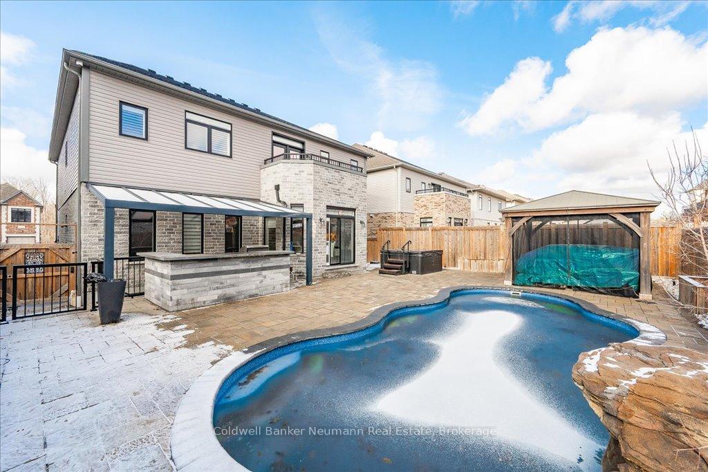 Photo 44 of 91 McCann Street, Guelph, Kortright East — HOMEH