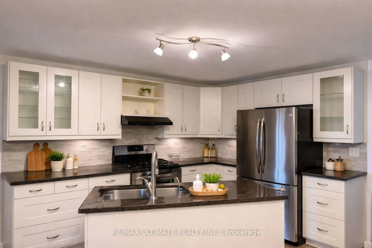 Photo 8 of 103 Wiley Avenue, Toronto, Danforth Village-East York — HOMEH