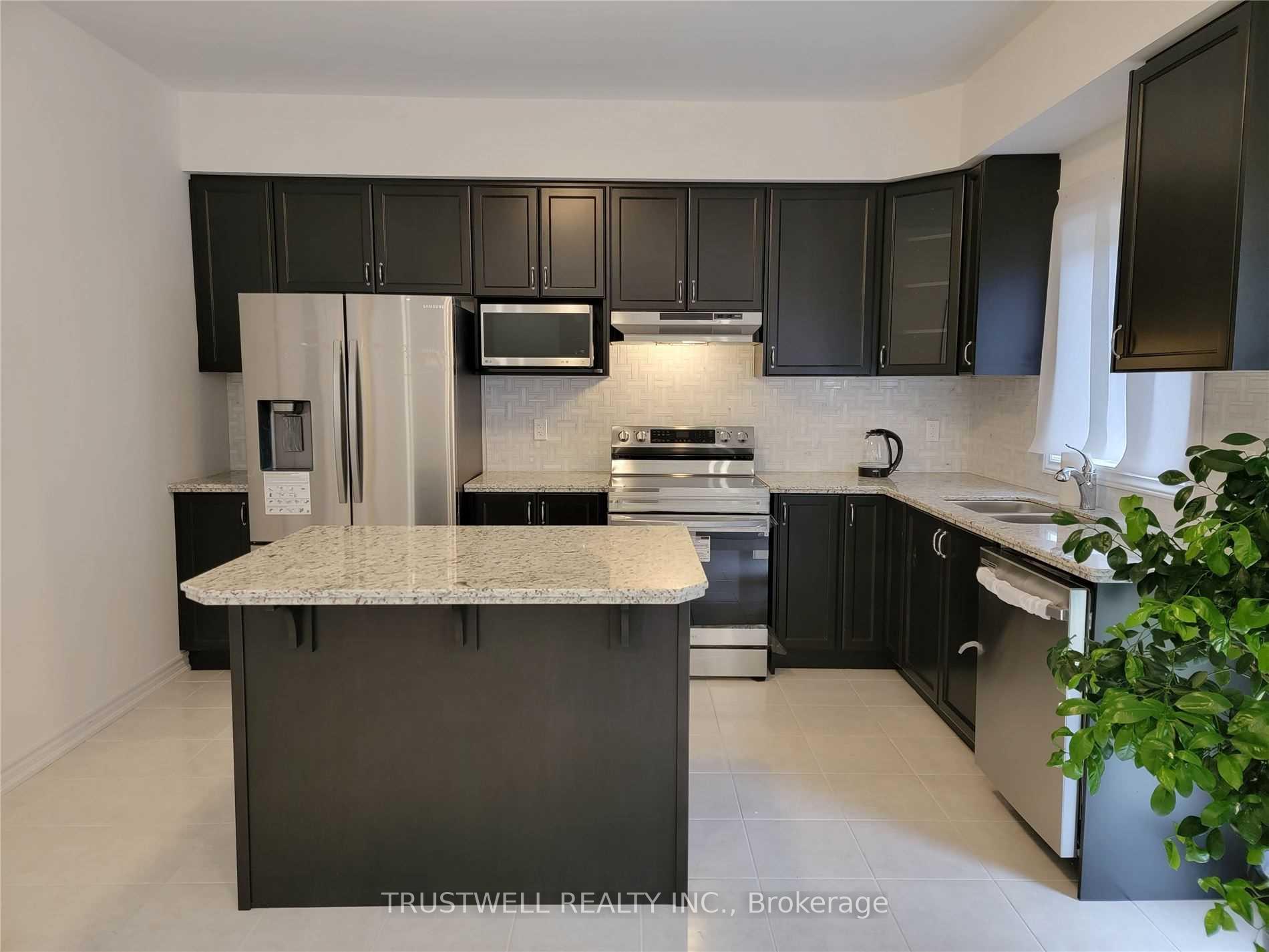Photo 6 of 71 Flagg Avenue, Brant, Paris — HOMEH