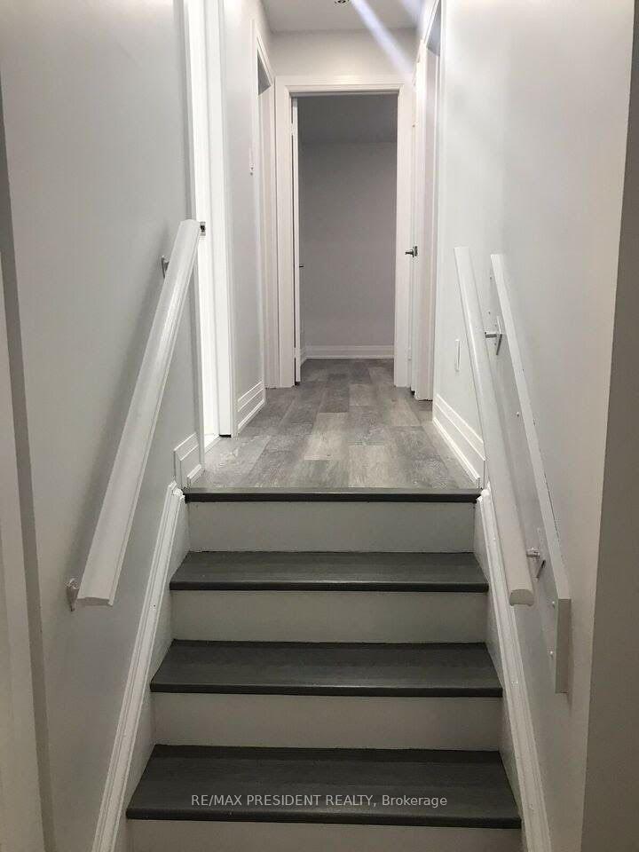 Photo 5 of Unit (Upper), 12 Maitland Street, Brampton, Central Park — HOMEH