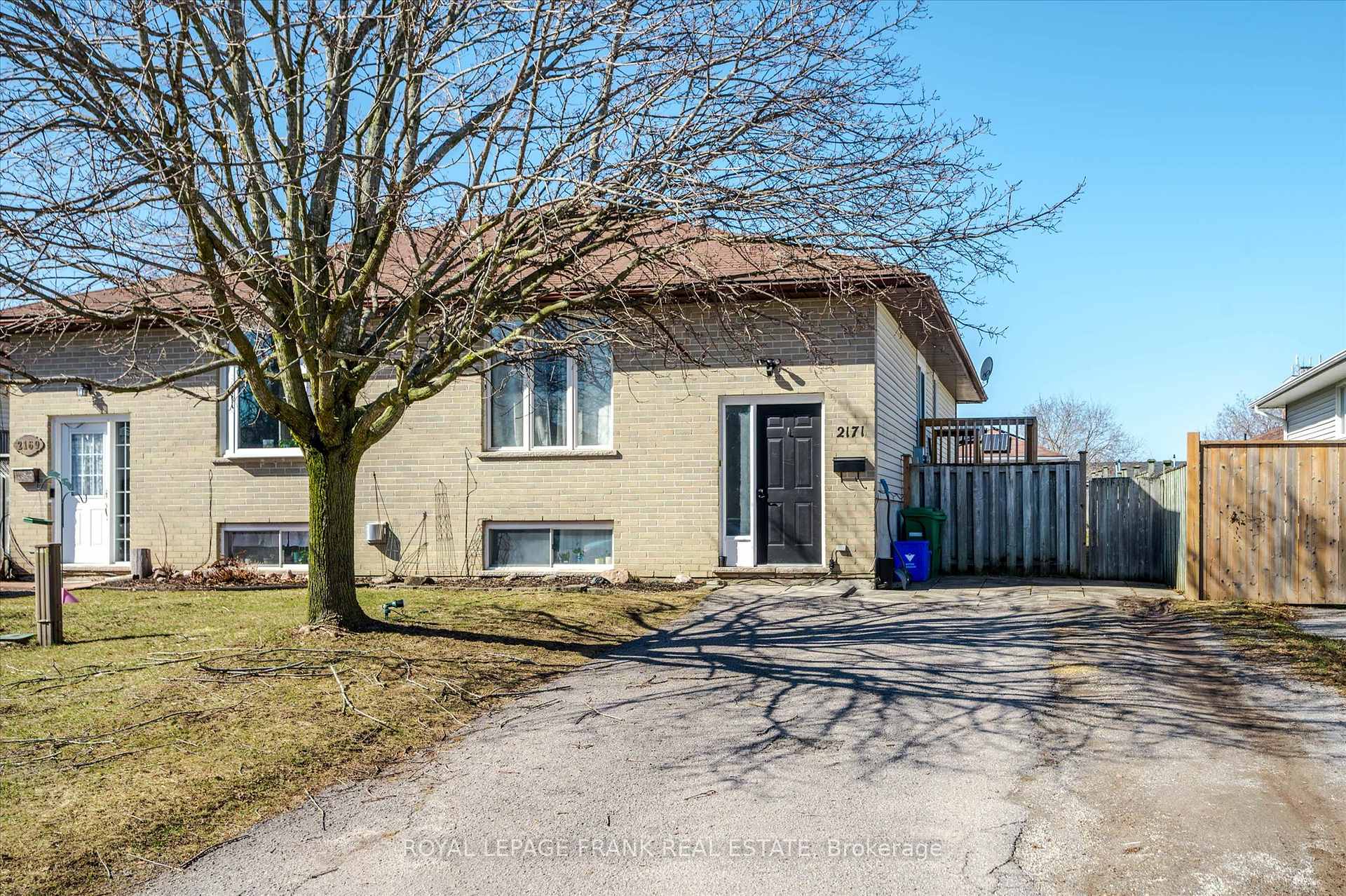 Photo 1 of 2171 Easthill Drive, Peterborough, Ashburnham Ward 4 — HOMEH
