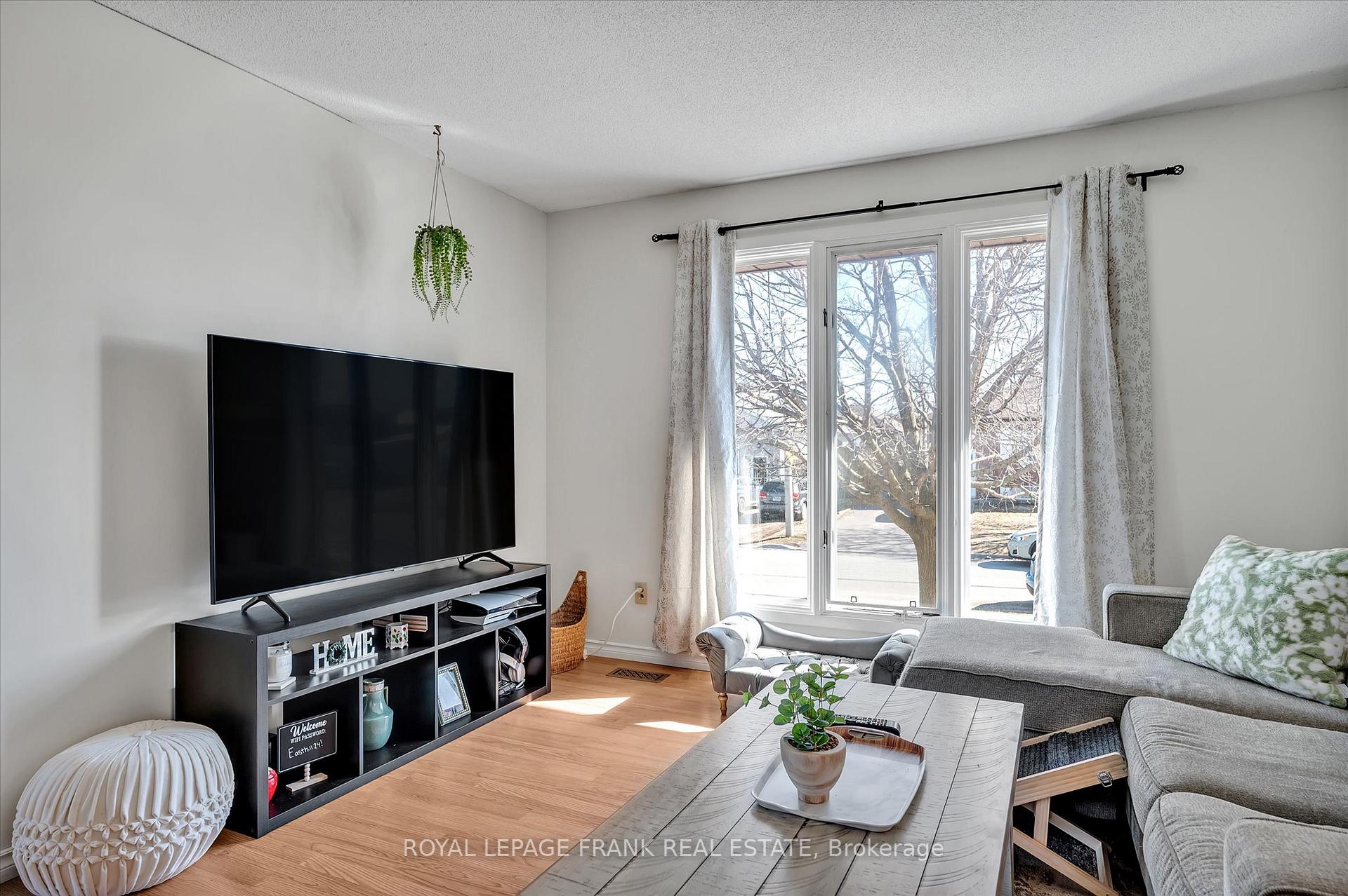 Photo 4 of 2171 Easthill Drive, Peterborough, Ashburnham Ward 4 — HOMEH