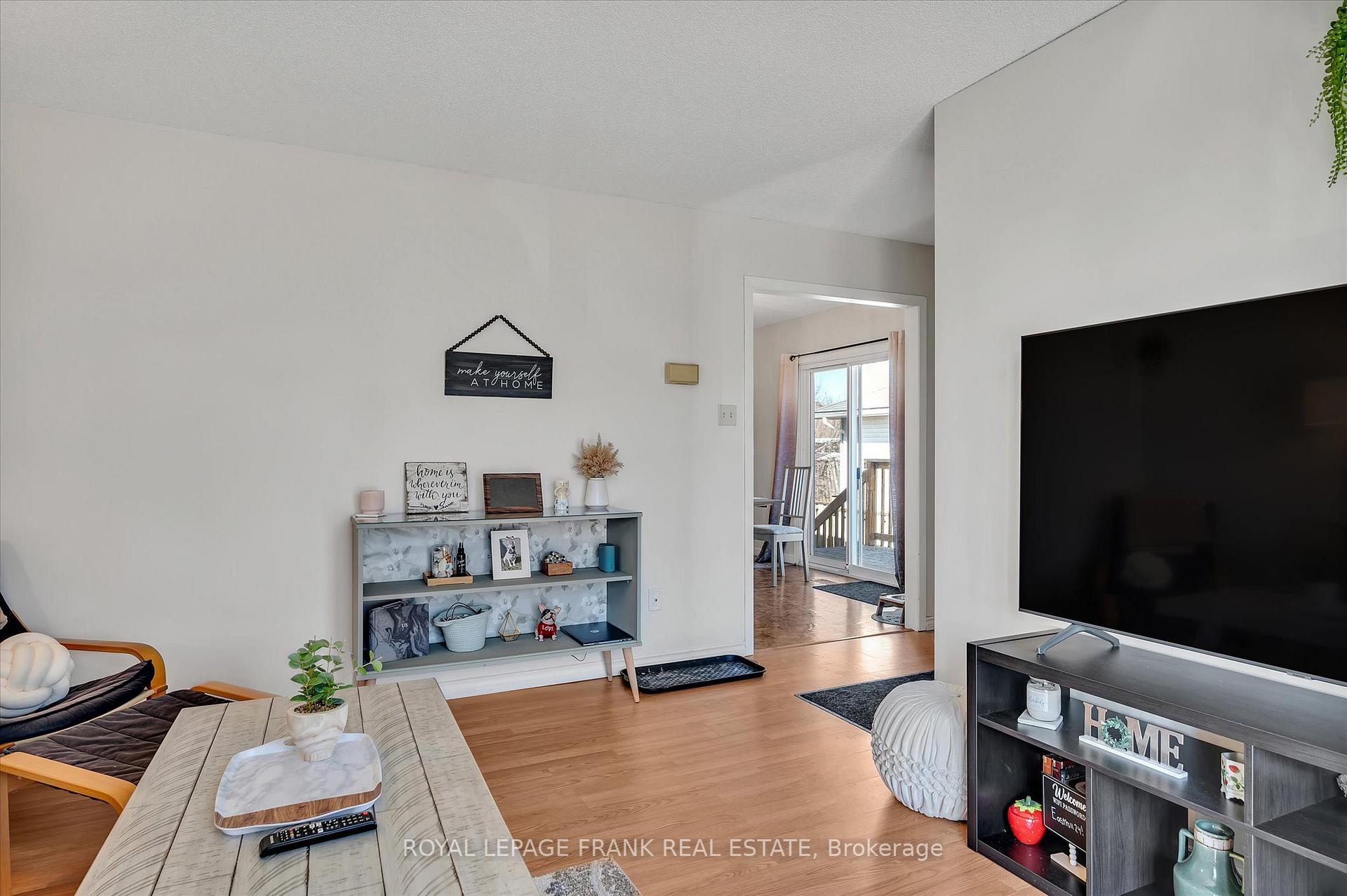 Photo 5 of 2171 Easthill Drive, Peterborough, Ashburnham Ward 4 — HOMEH