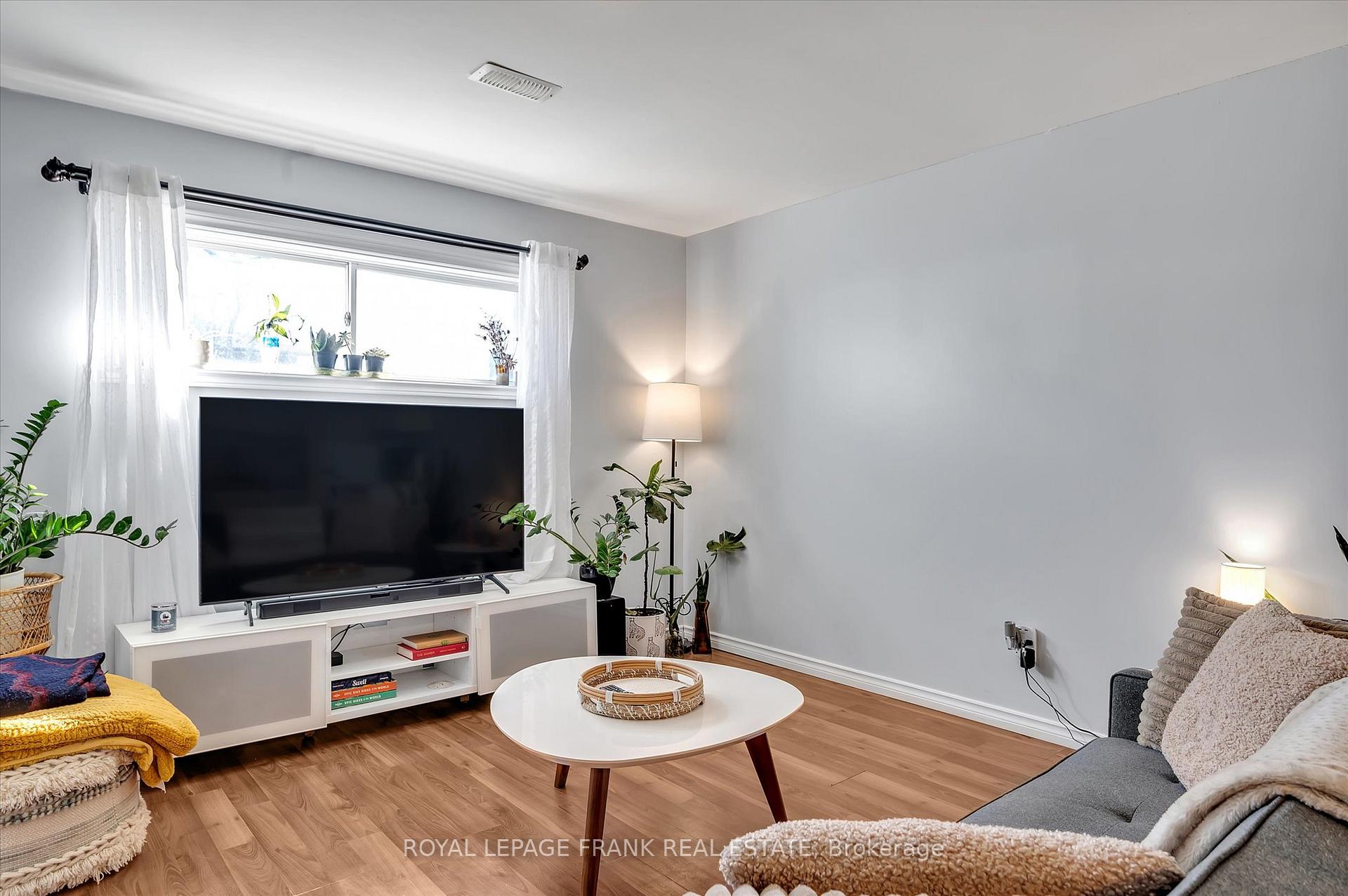 Photo 23 of 2171 Easthill Drive, Peterborough, Ashburnham Ward 4 — HOMEH