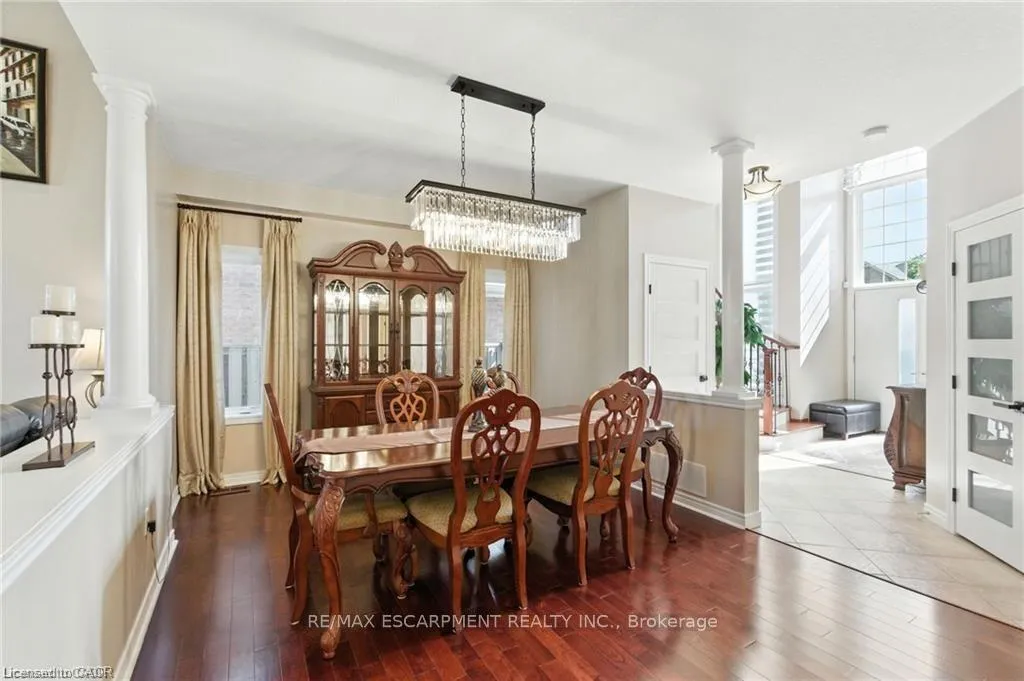 Photo 17 of 11 Silverspring Crescent, Hamilton, Rural Glanbrook — HOMEH