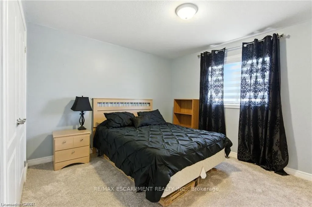 Photo 30 of 11 Silverspring Crescent, Hamilton, Rural Glanbrook — HOMEH