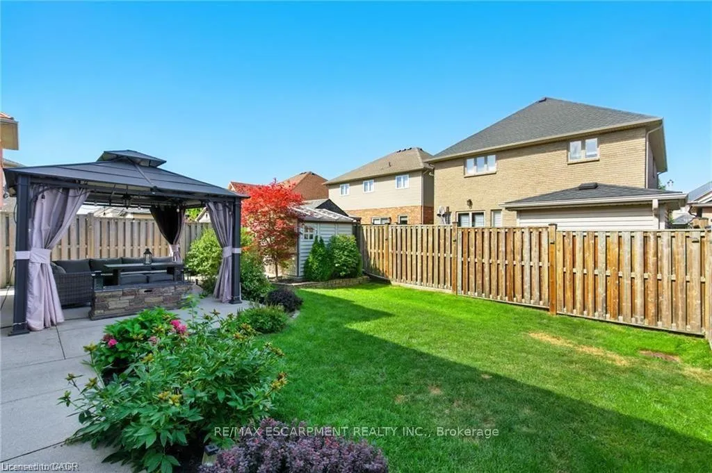 Photo 40 of 11 Silverspring Crescent, Hamilton, Rural Glanbrook — HOMEH
