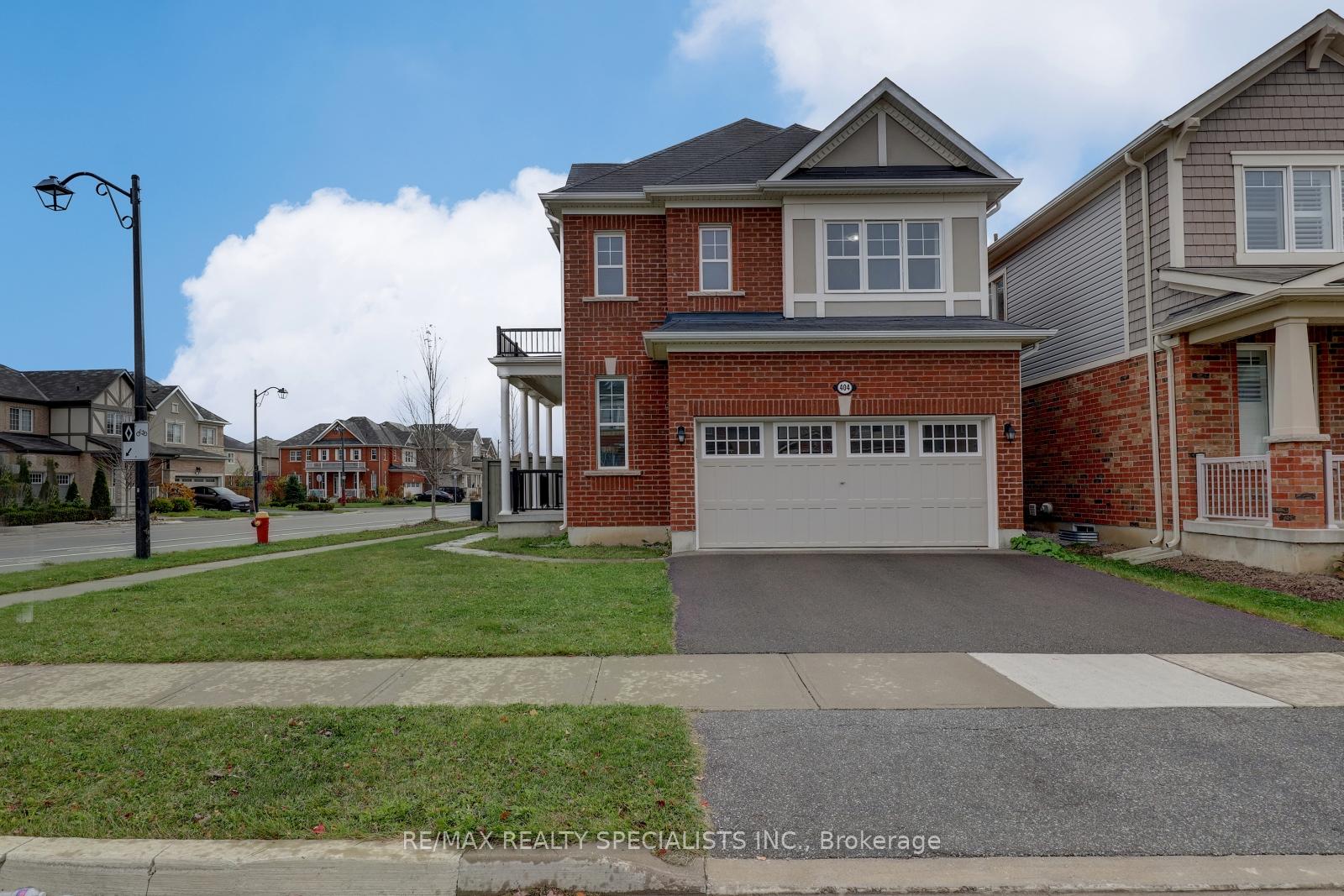 Photo 1 of 404 Clarkson Gate, Milton, Ford — HOMEH