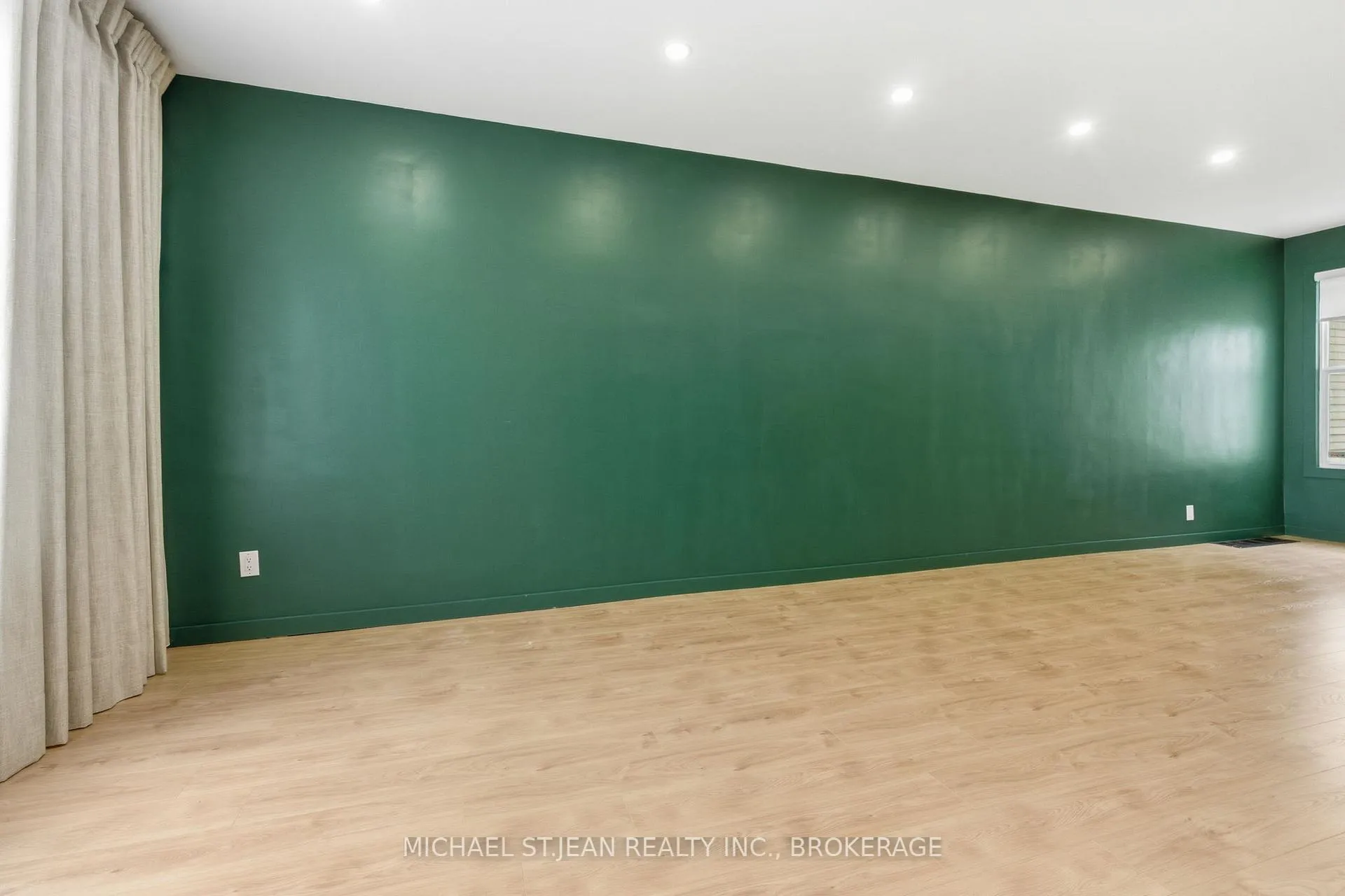 Photo 7 of 273 Robert Street, Hamilton, Beasley — HOMEH