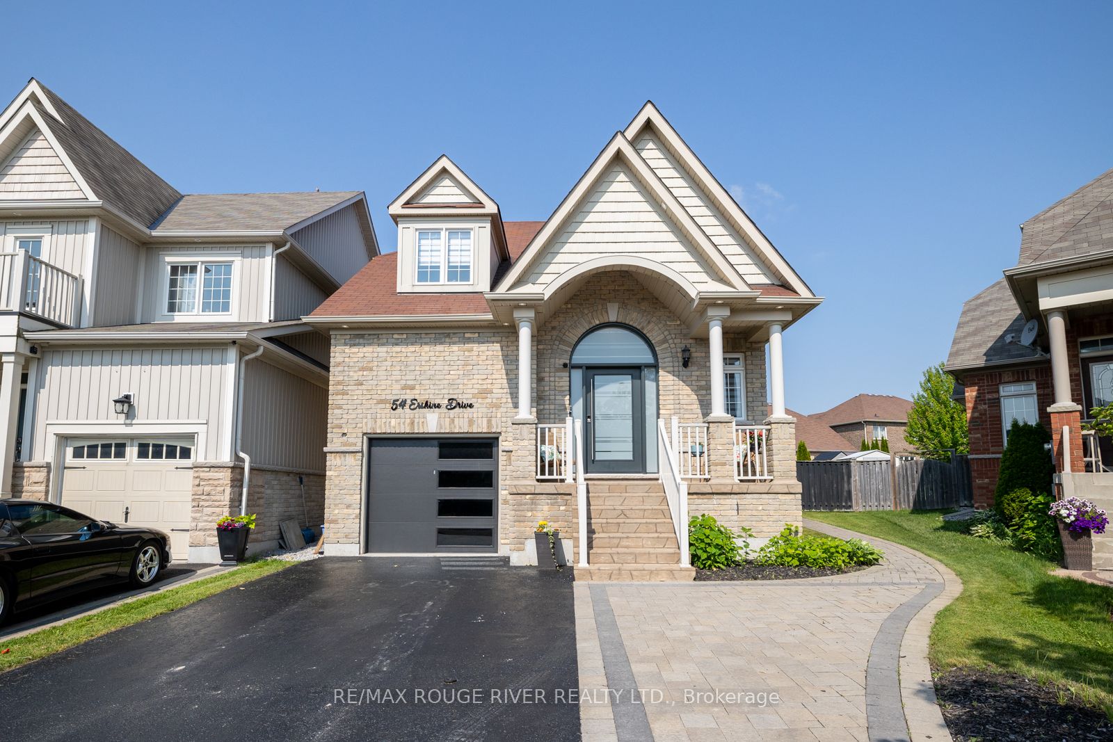 Photo 2 of 54 Erskine Drive, Clarington, Newcastle — HOMEH