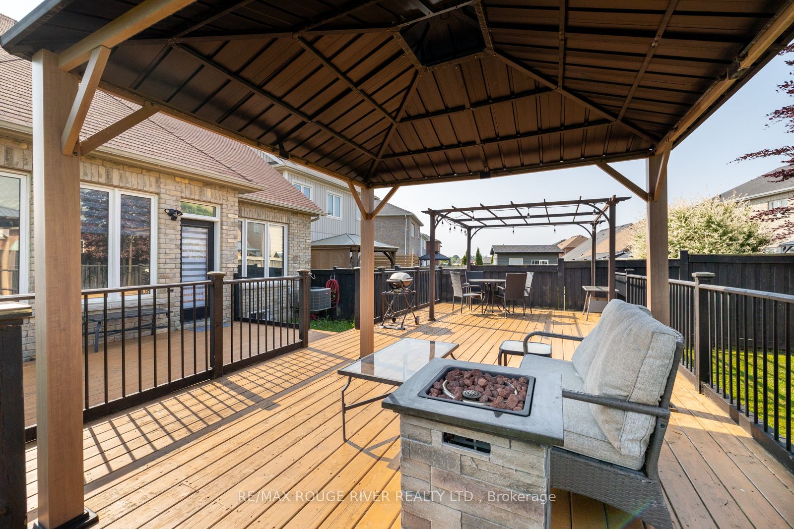 Photo 90 of 54 Erskine Drive, Clarington, Newcastle — HOMEH