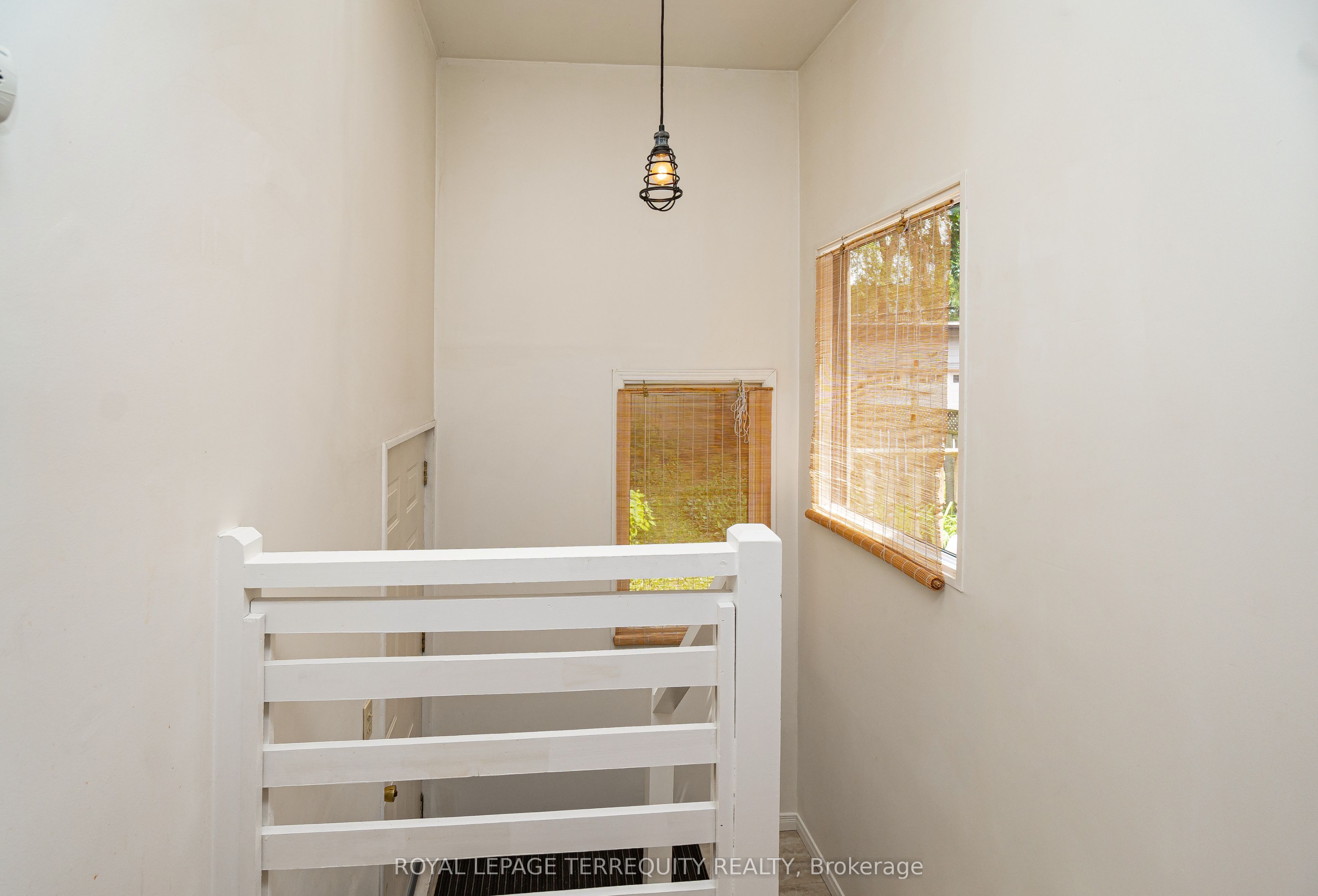 Photo 61 of 63 Lamb Avenue, Toronto, Greenwood-Coxwell — HOMEH