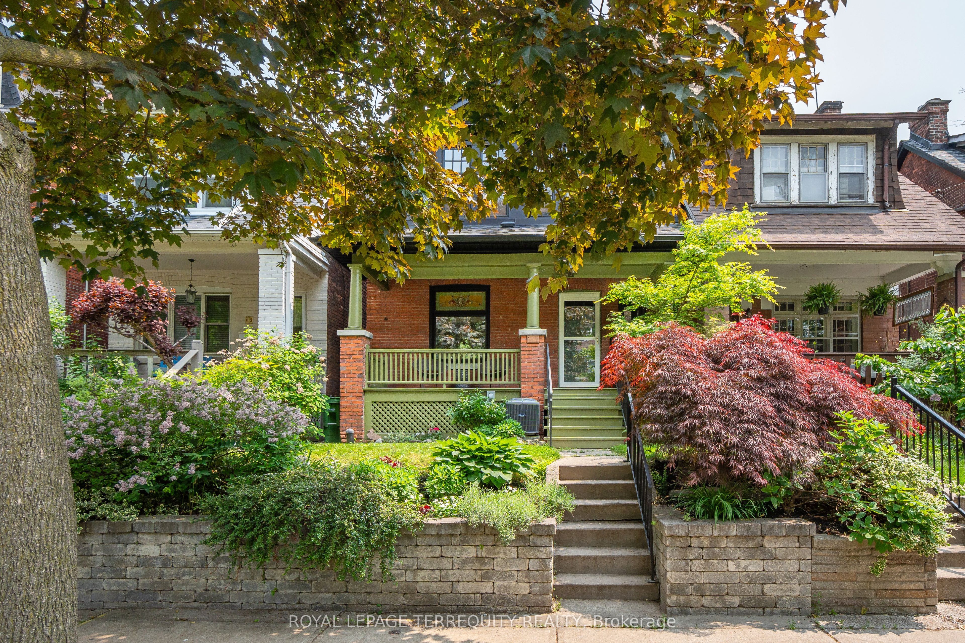 Photo 46 of 63 Lamb Avenue, Toronto, Greenwood-Coxwell — HOMEH