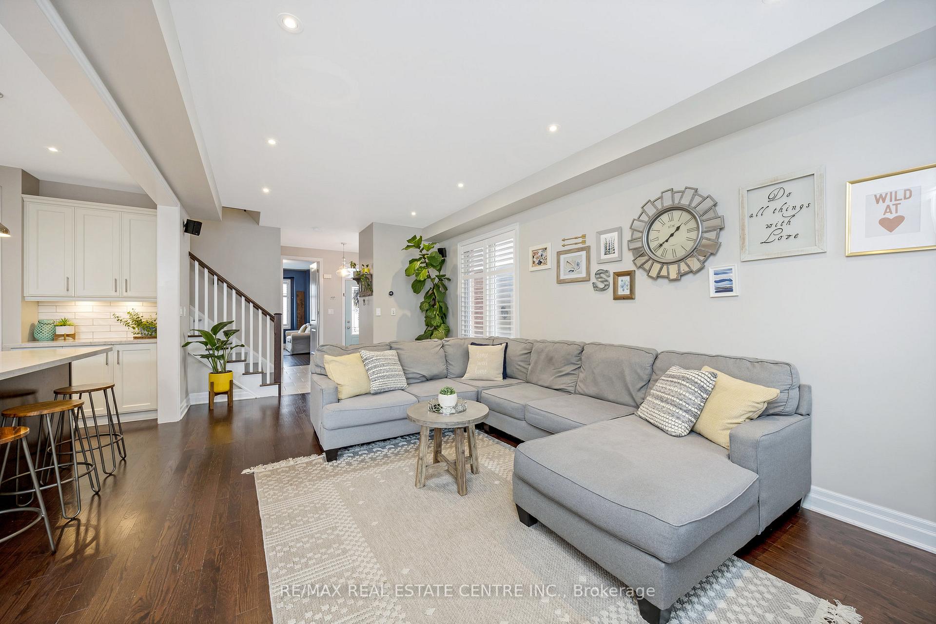 Photo 10 of 1166 Biason Circle, Milton, Willmott — HOMEH