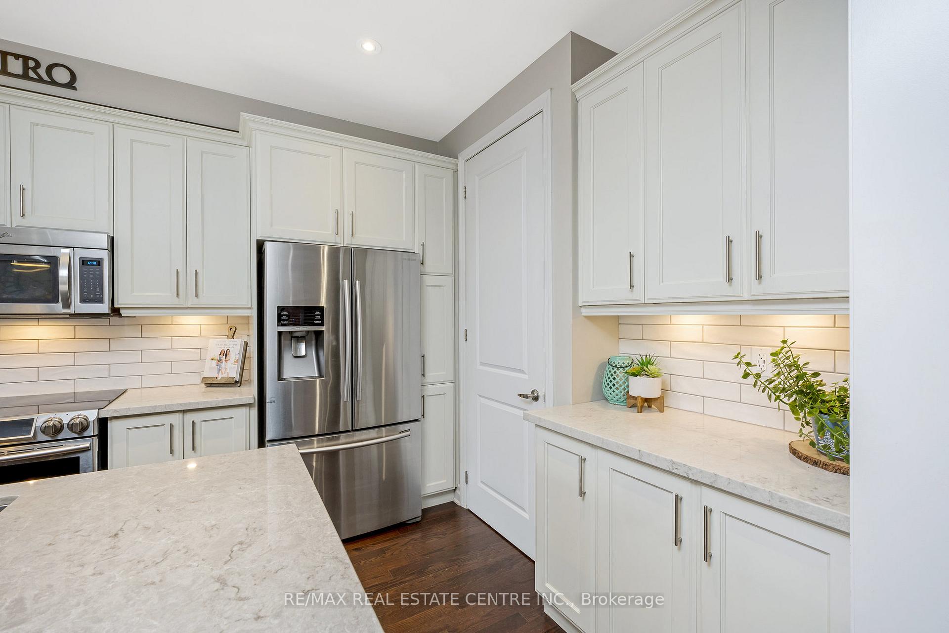 Photo 16 of 1166 Biason Circle, Milton, Willmott — HOMEH