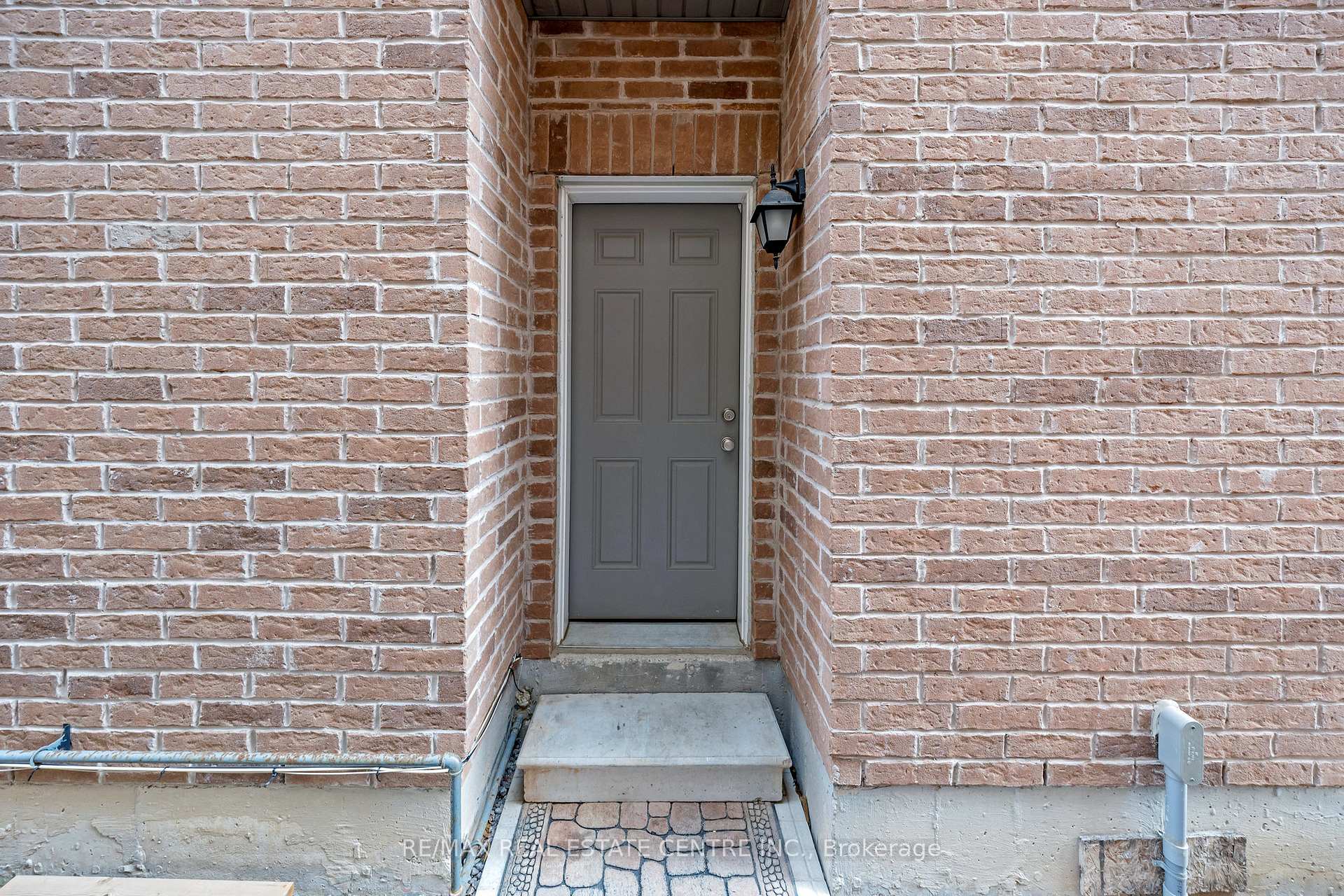 Photo 40 of 1166 Biason Circle, Milton, Willmott — HOMEH
