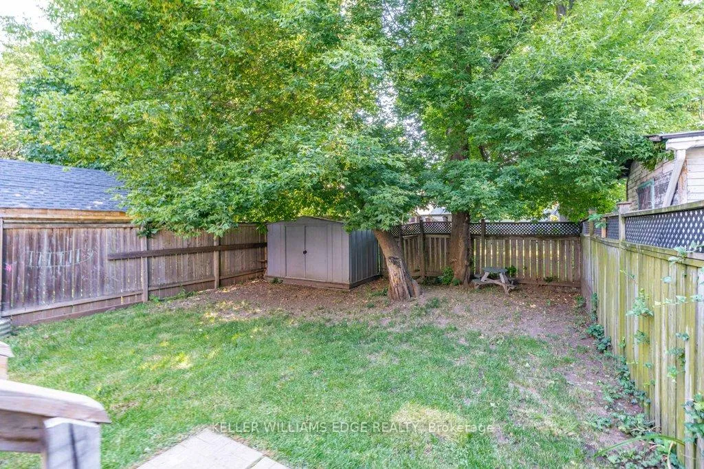 Photo 34 of 18 Park Row N, Hamilton, Crown Point — HOMEH