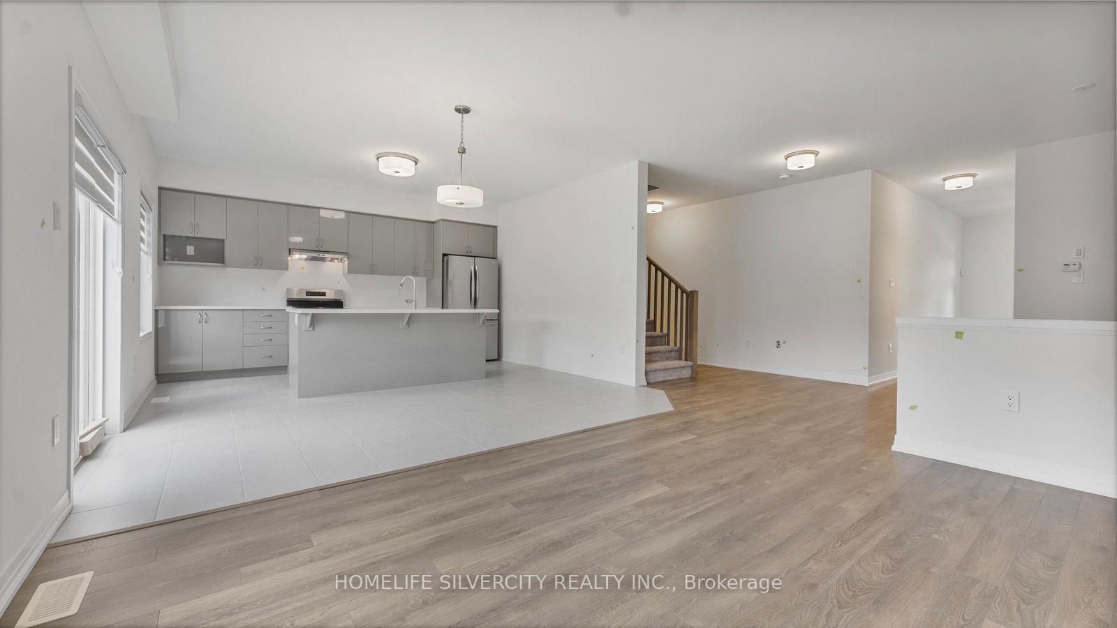 Photo 12 of 266 Pottruff Road, Brant, Paris — HOMEH
