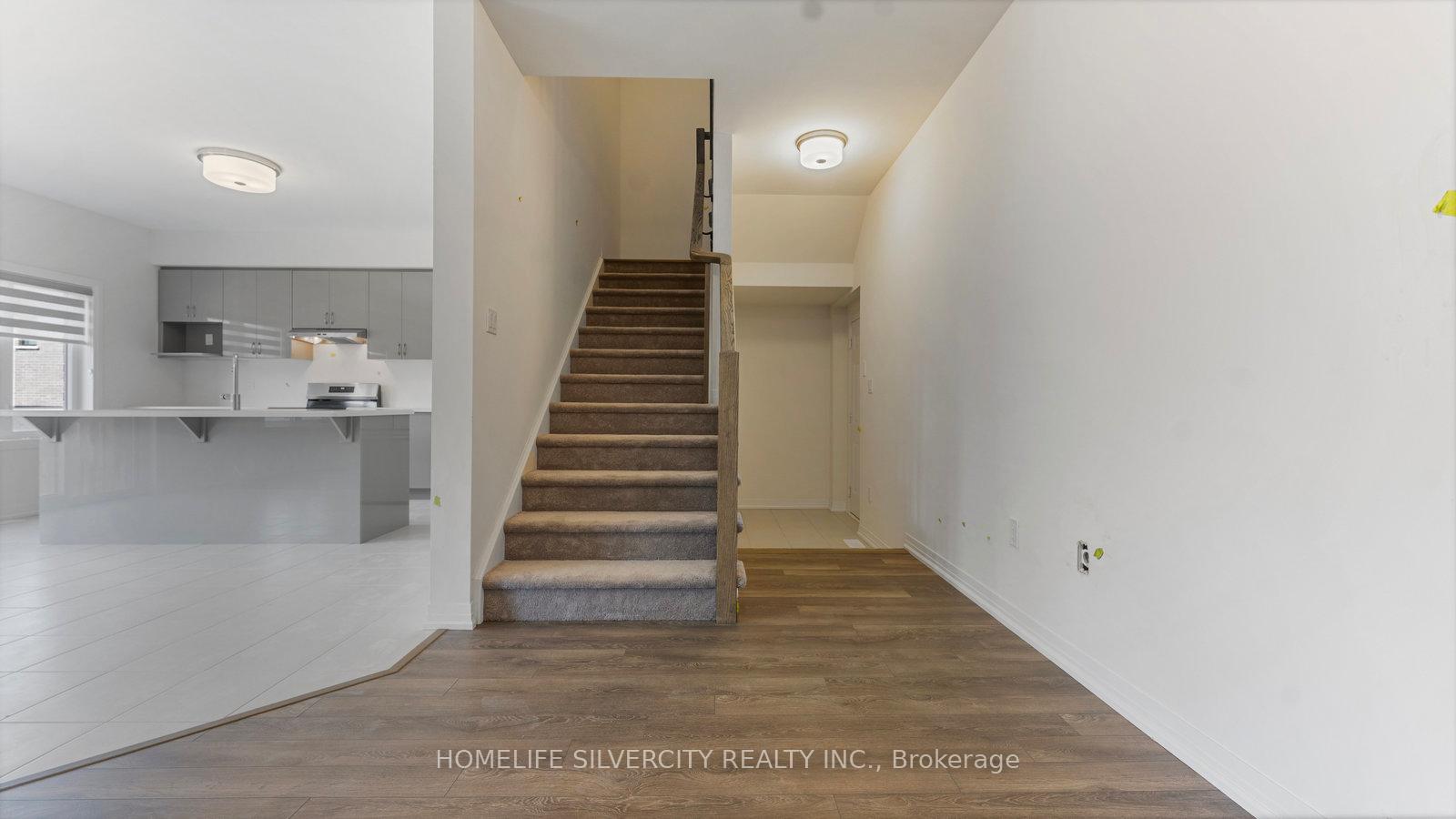 Photo 10 of 266 Pottruff Road, Brant, Paris — HOMEH