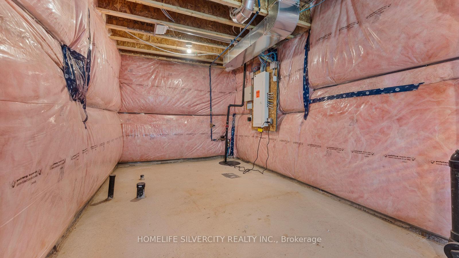 Photo 24 of 266 Pottruff Road, Brant, Paris — HOMEH