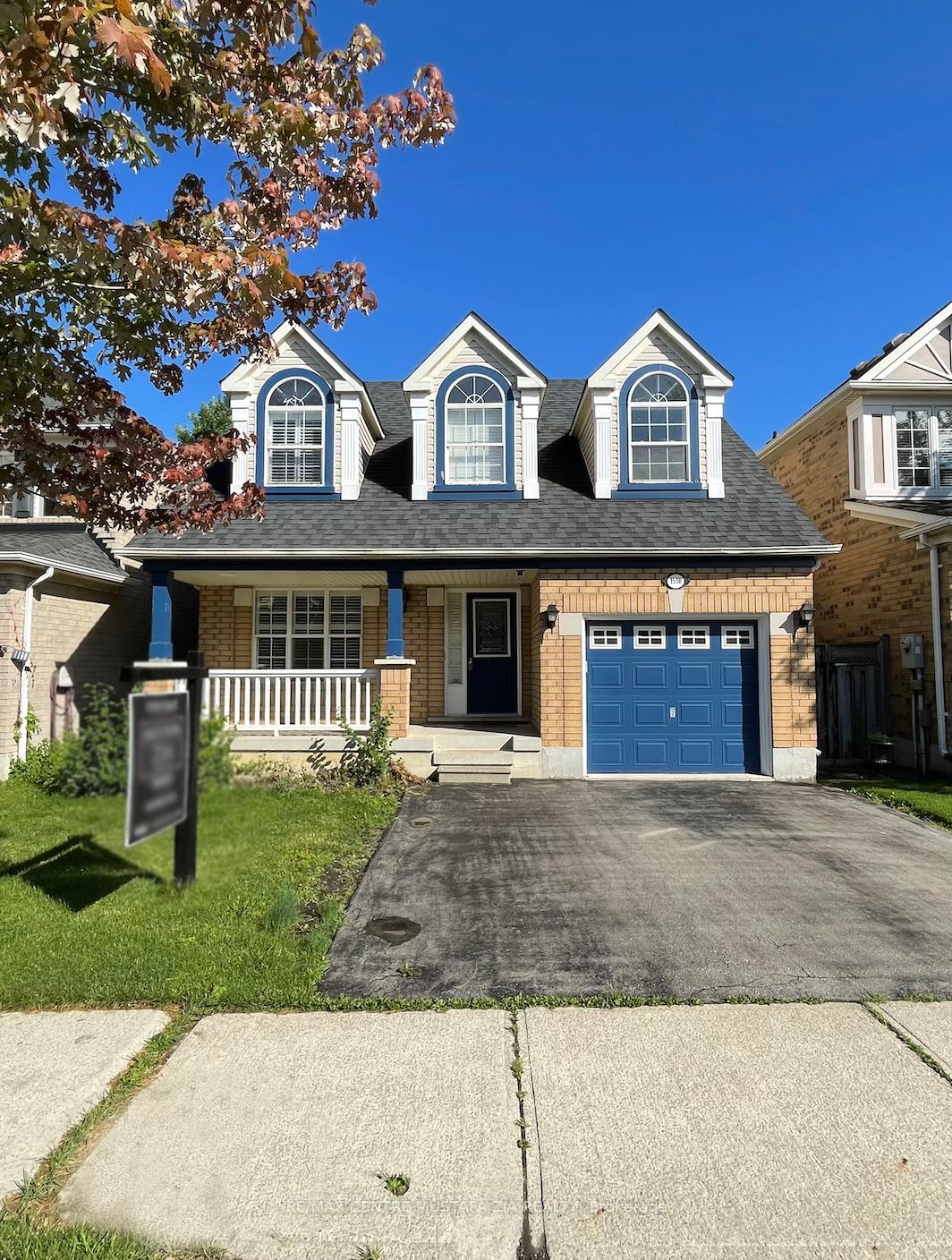 Front of 1518 Swann Crescent