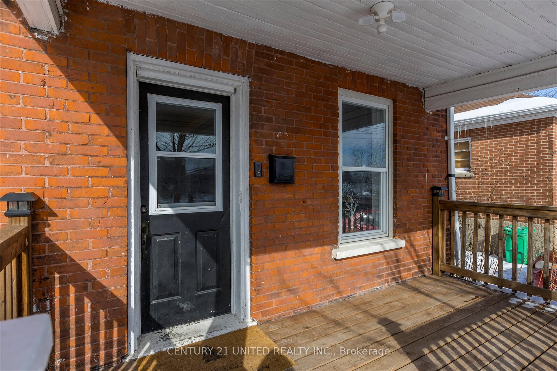 Photo 7 of 500 Wolfe Street, Peterborough, Town Ward 3 — HOMEH
