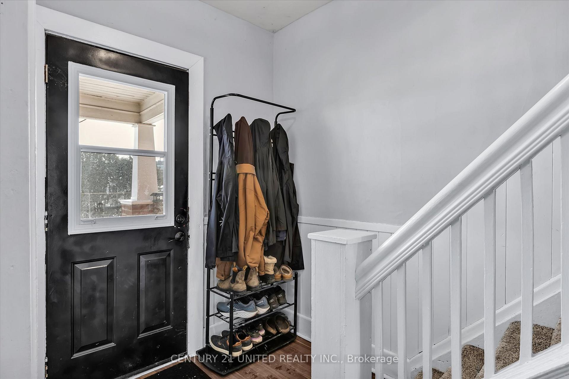 Photo 8 of 500 Wolfe Street, Peterborough, Town Ward 3 — HOMEH