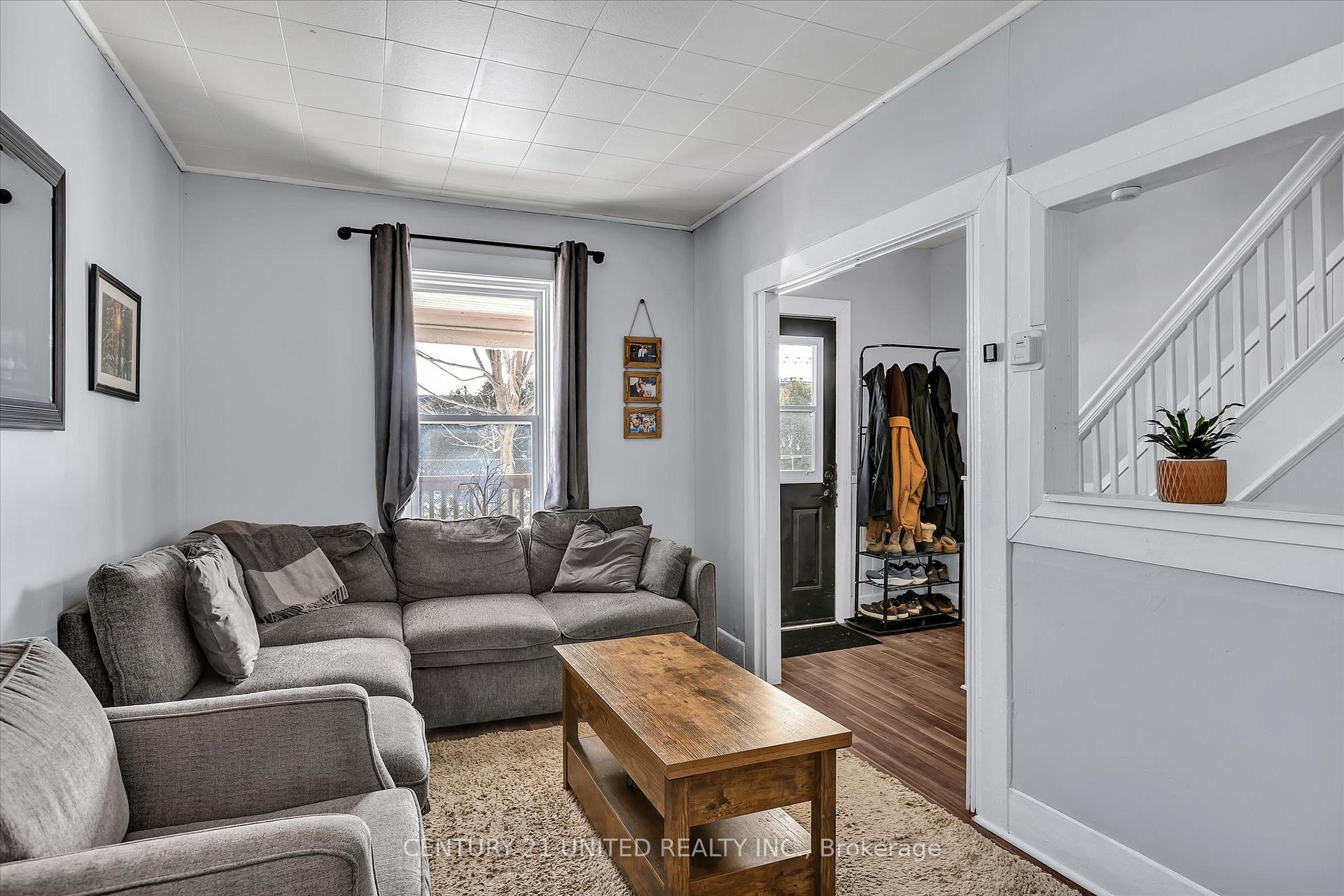 Photo 12 of 500 Wolfe Street, Peterborough, Town Ward 3 — HOMEH