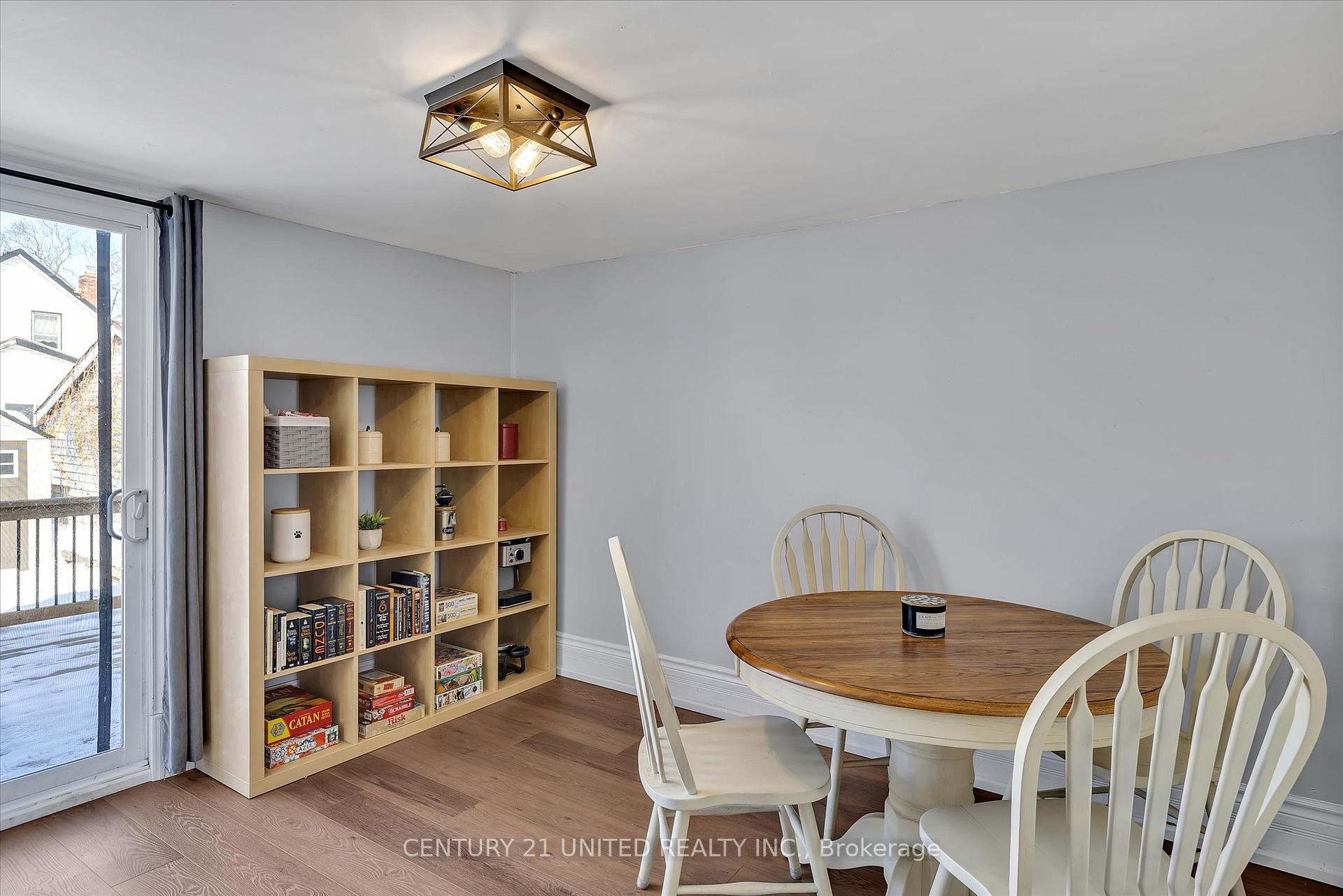 Photo 19 of 500 Wolfe Street, Peterborough, Town Ward 3 — HOMEH