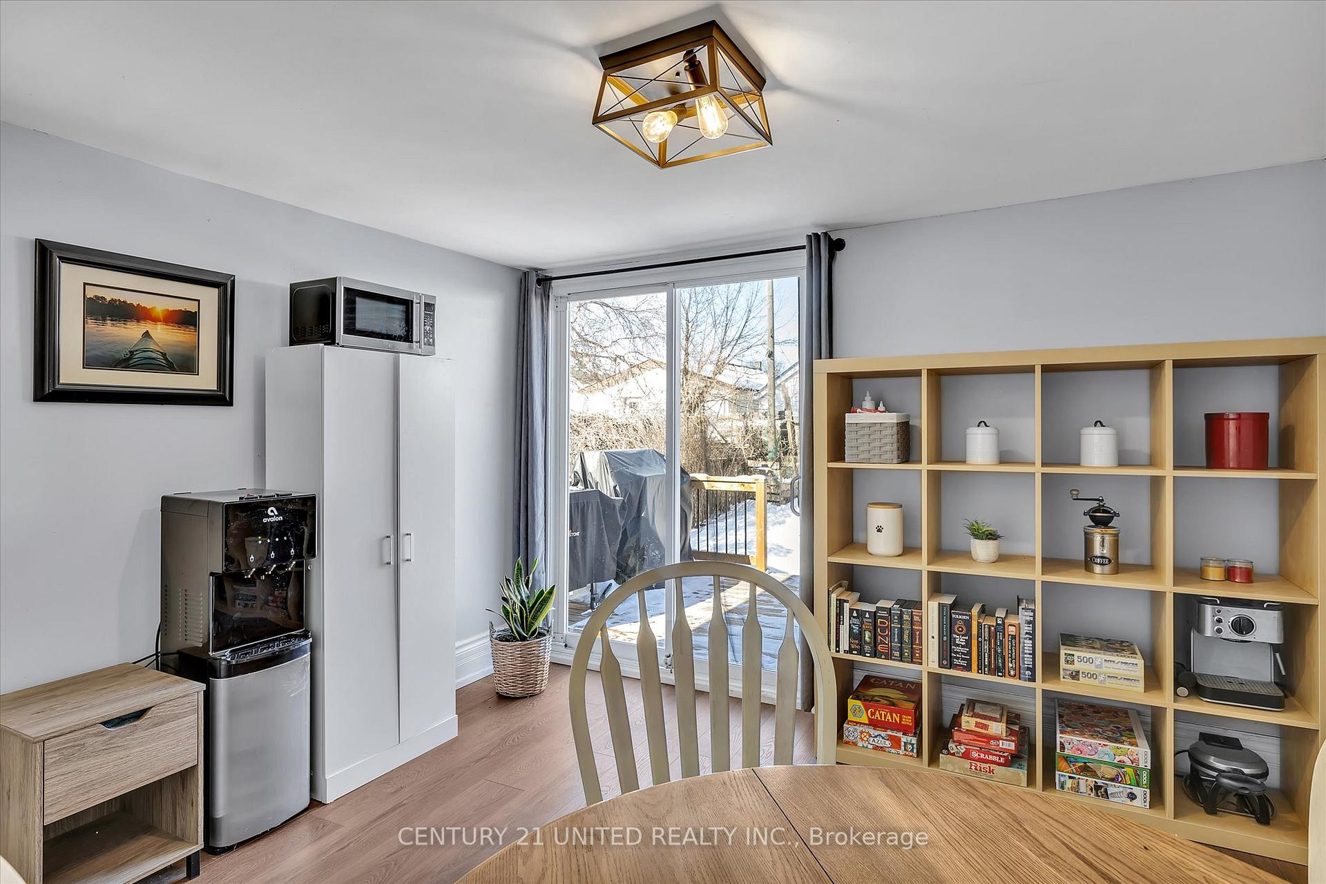 Photo 21 of 500 Wolfe Street, Peterborough, Town Ward 3 — HOMEH