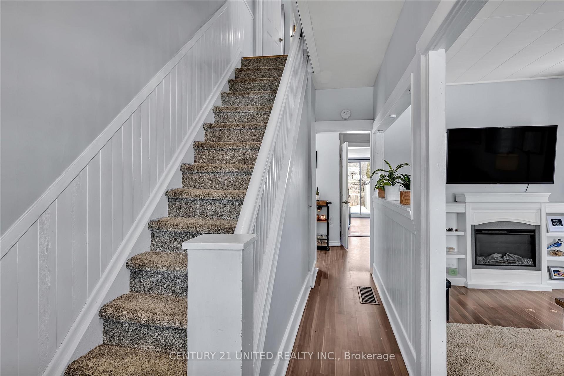 Photo 23 of 500 Wolfe Street, Peterborough, Town Ward 3 — HOMEH