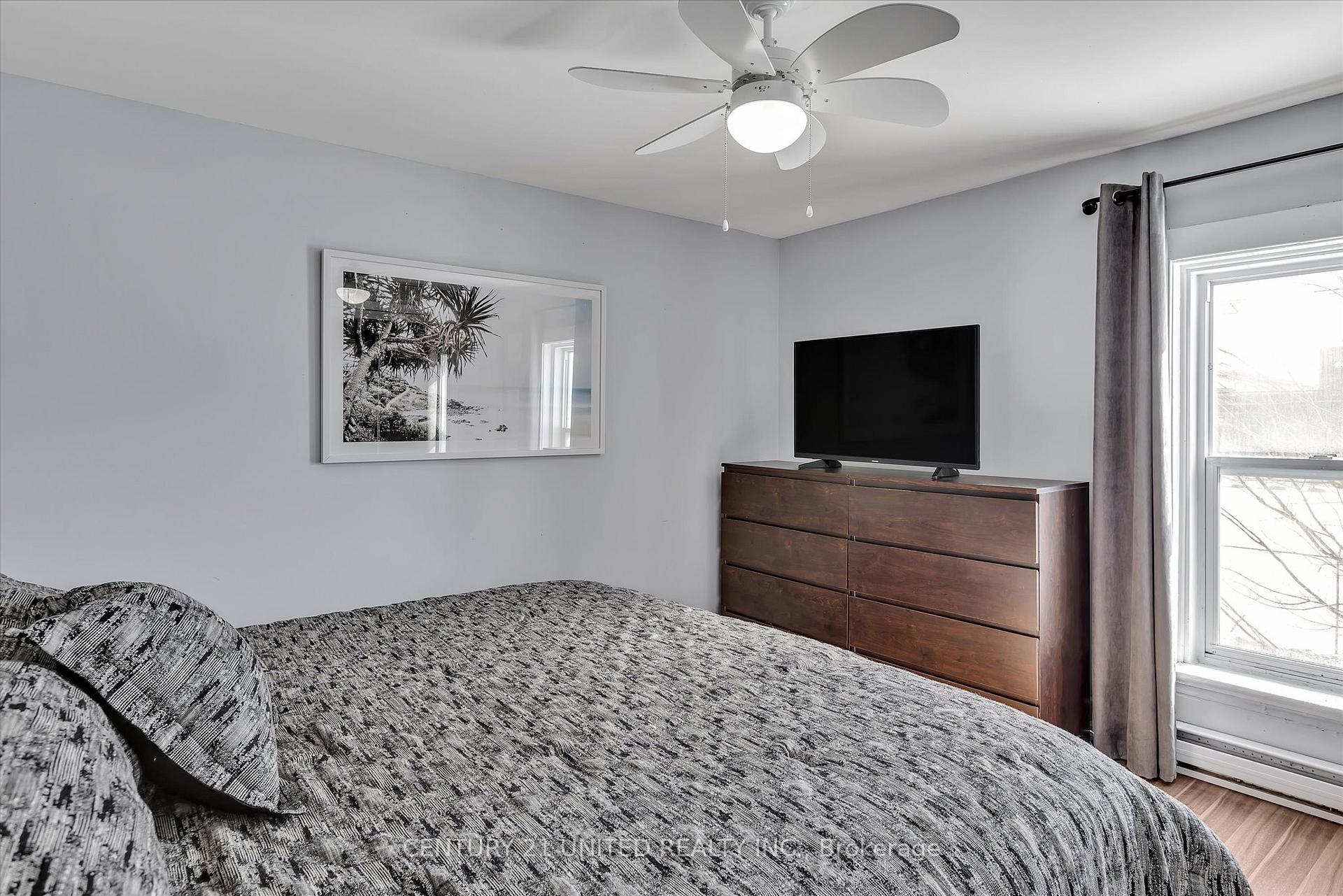 Photo 25 of 500 Wolfe Street, Peterborough, Town Ward 3 — HOMEH