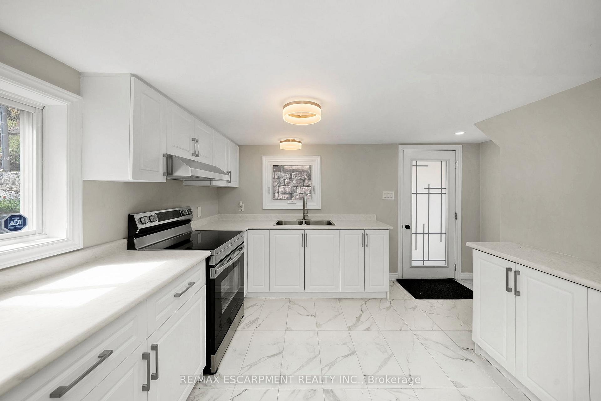 Photo 1 of 45 Mountain Street, Grimsby, Grimsby East — HOMEH