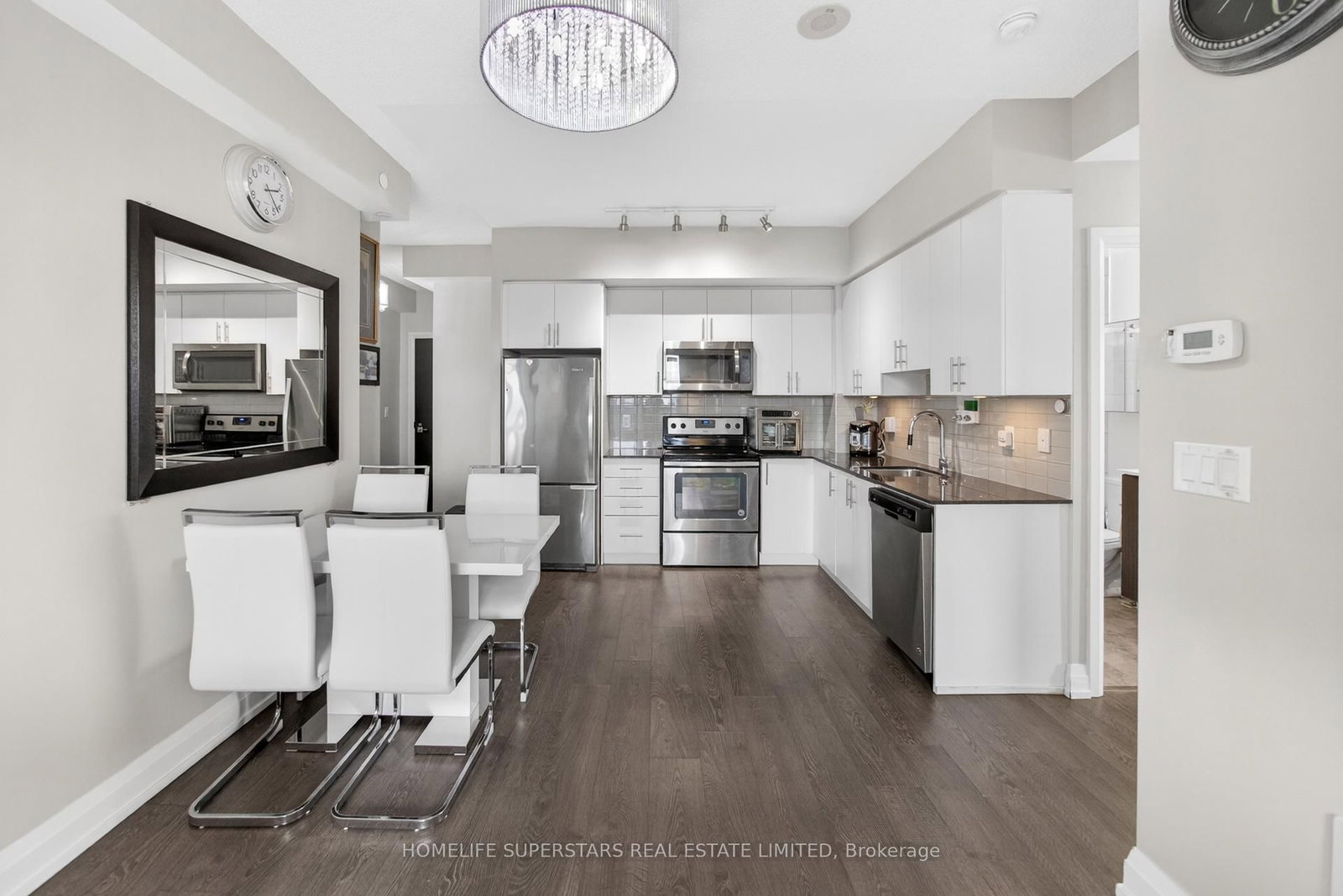 Photo 3 of Unit 423, 3600 Highway 7 W, Vaughan, Vaughan Corporate Centre — HOMEH