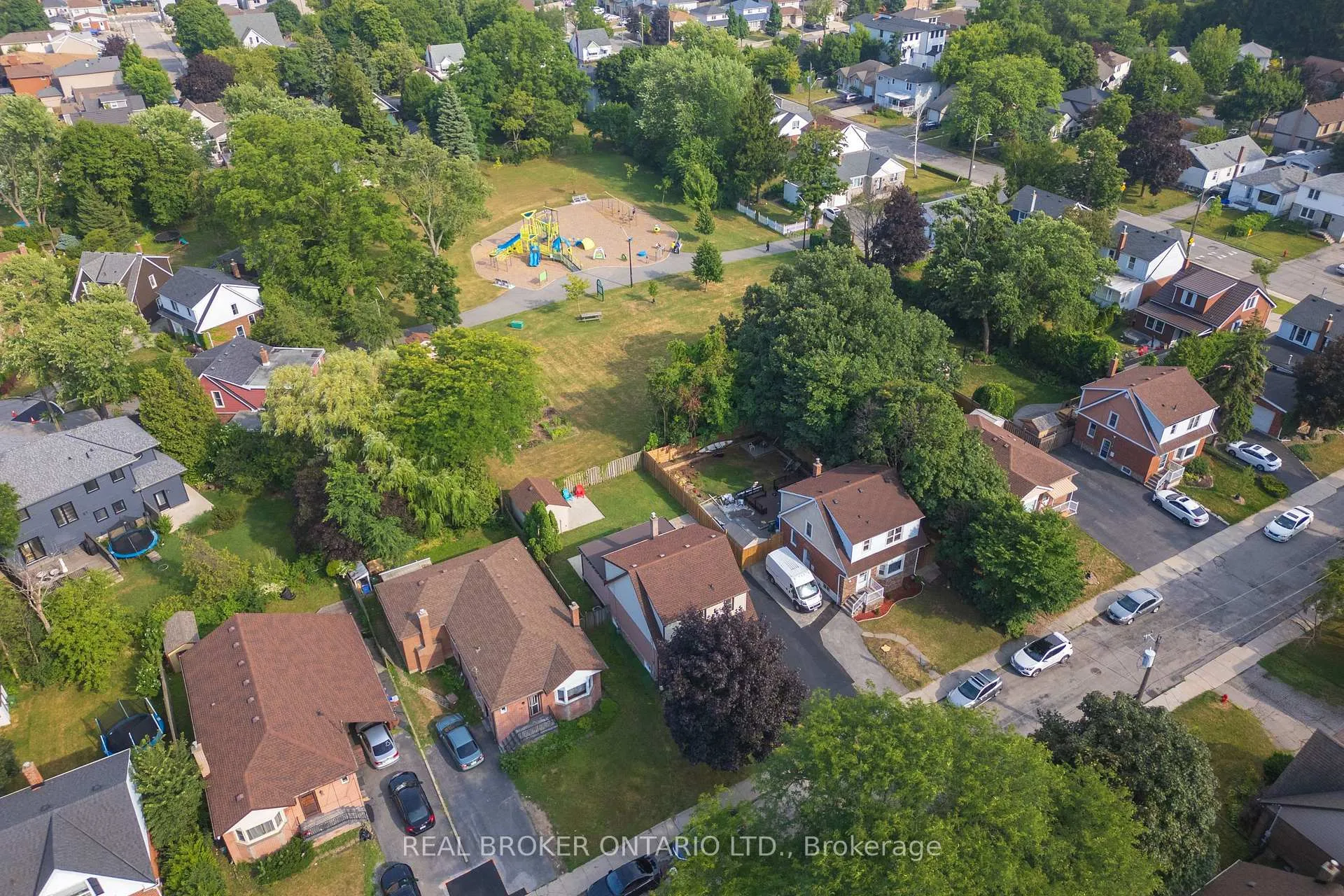 Photo 2 of 39 Cloverhill Road, Hamilton, Southam — HOMEH