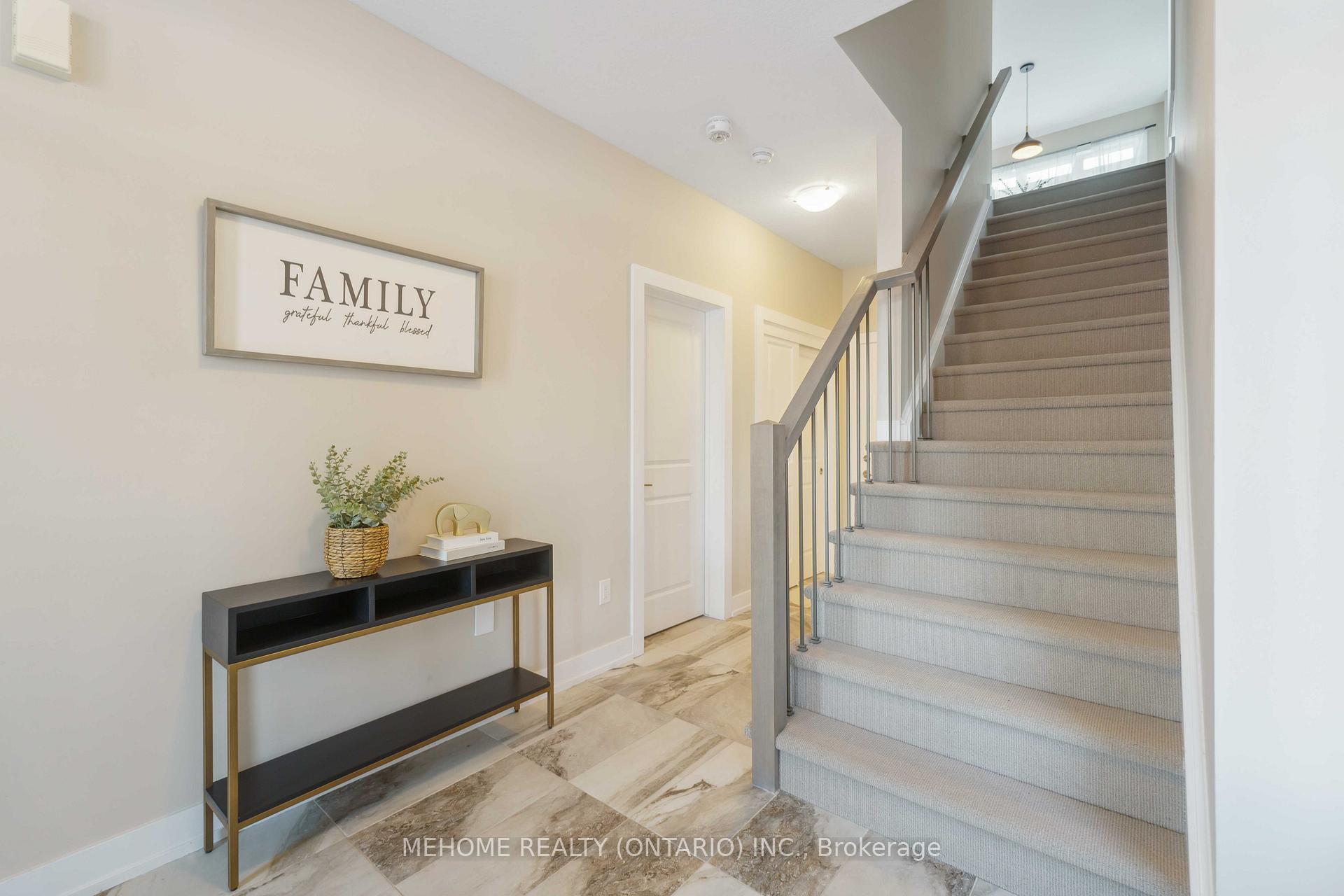 Photo 4 of 306 Hunter Road, Grimsby, Grimsby Beach — HOMEH