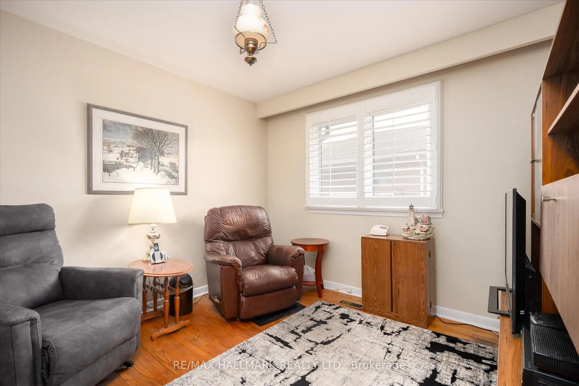 Photo 23 of 7 Grassington Crescent, Scarborough, Woburn — HOMEH