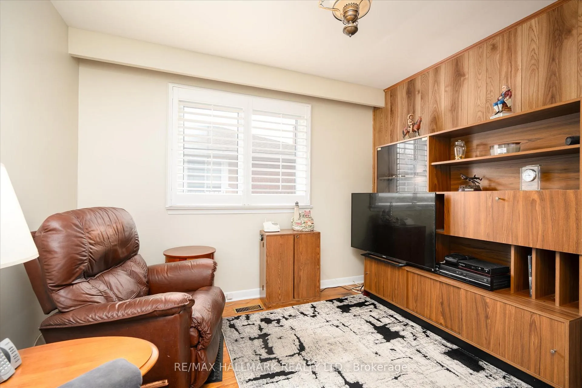 Photo 24 of 7 Grassington Crescent, Scarborough, Woburn — HOMEH