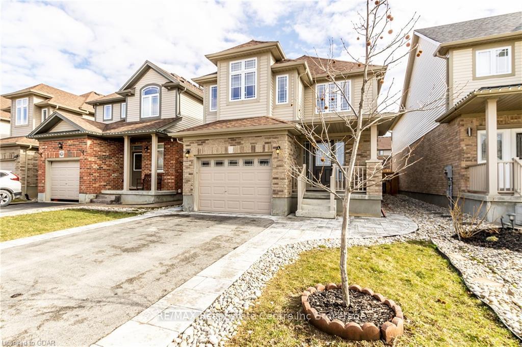 Photo 3 of 7 Goldenview Drive, Guelph, Victoria North — HOMEH