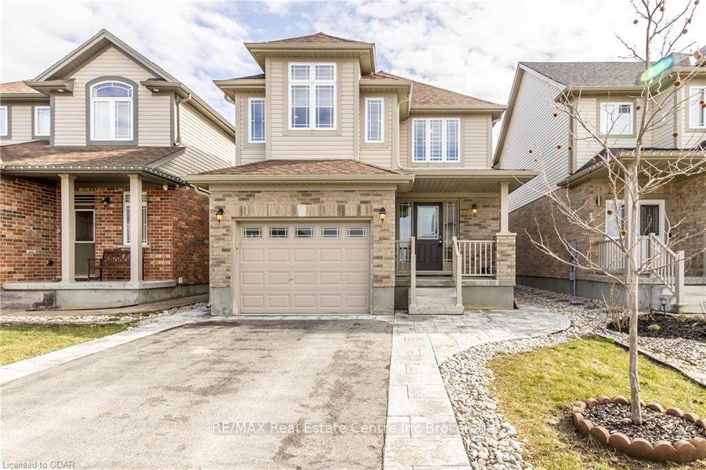 Photo 4 of 7 Goldenview Drive, Guelph, Victoria North — HOMEH