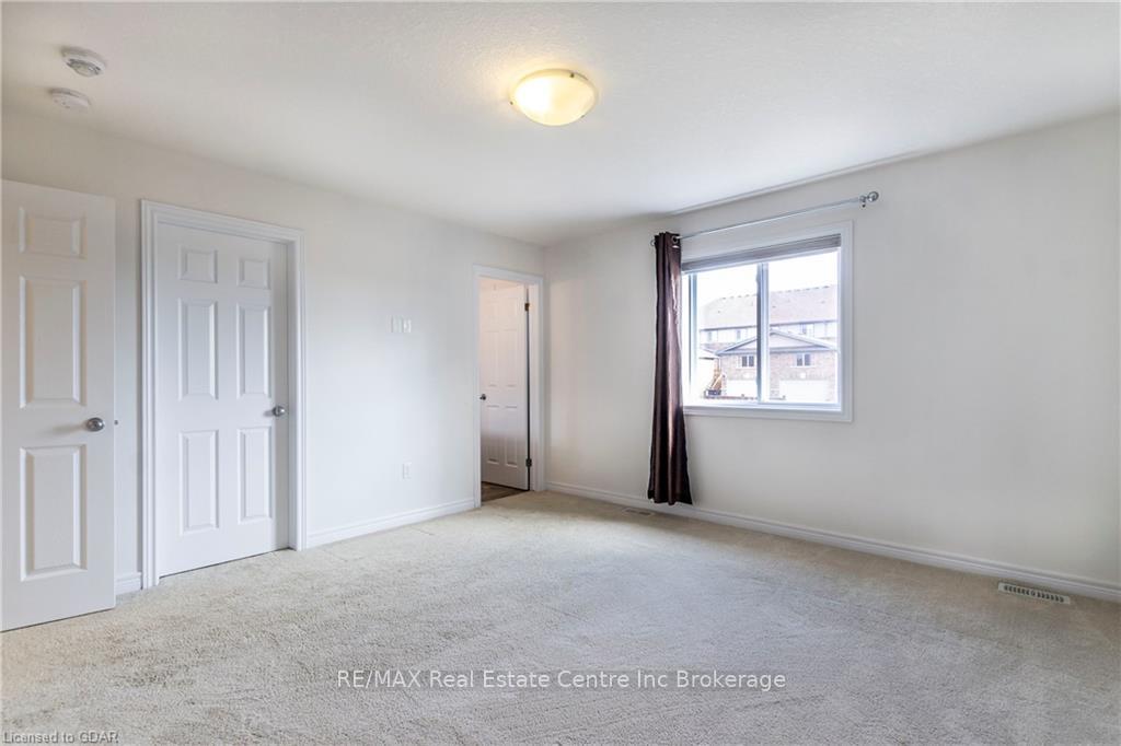 Photo 22 of 7 Goldenview Drive, Guelph, Victoria North — HOMEH