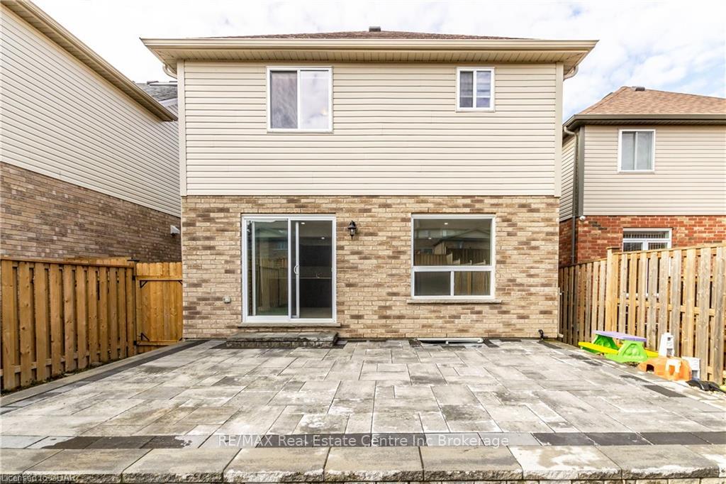 Photo 29 of 7 Goldenview Drive, Guelph, Victoria North — HOMEH