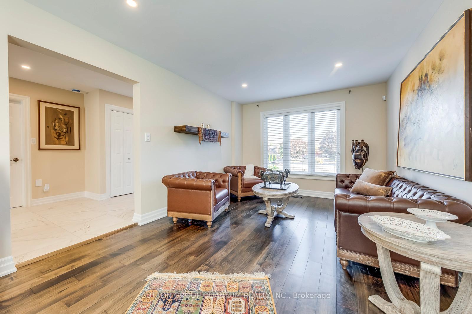 Photo 6 of 10 Anne Court, Grimsby, Grimsby Beach — HOMEH