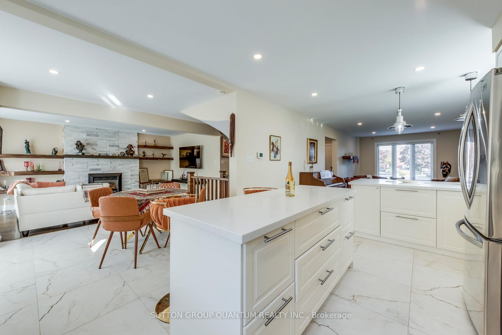 Photo 13 of 10 Anne Court, Grimsby, Grimsby Beach — HOMEH