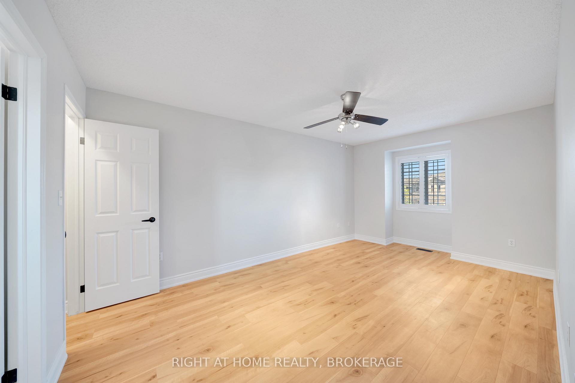 Photo 11 of 3 Arrowhead Lane, Grimsby, Grimsby East — HOMEH